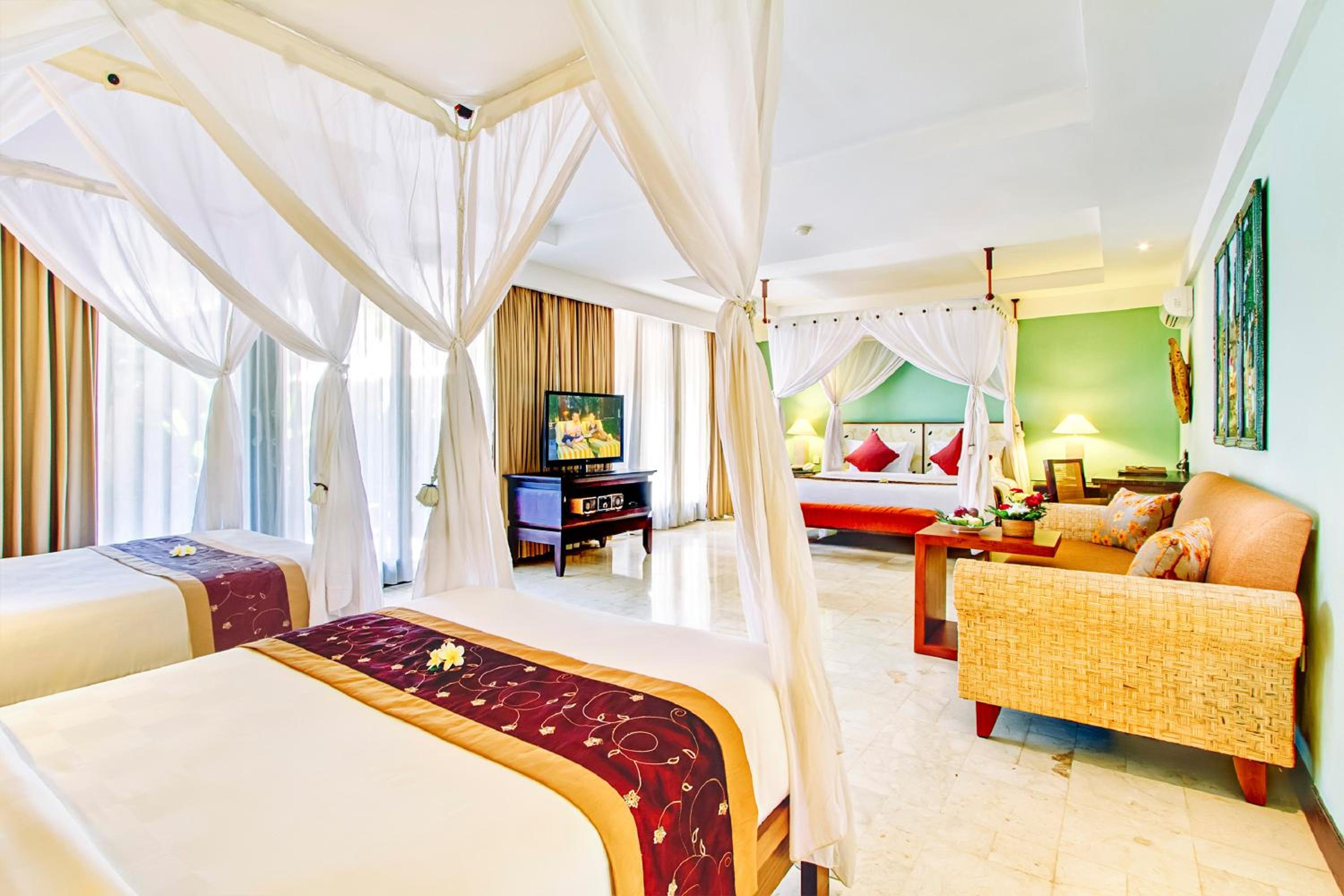 Villa (4 Adults) - Photo 1
