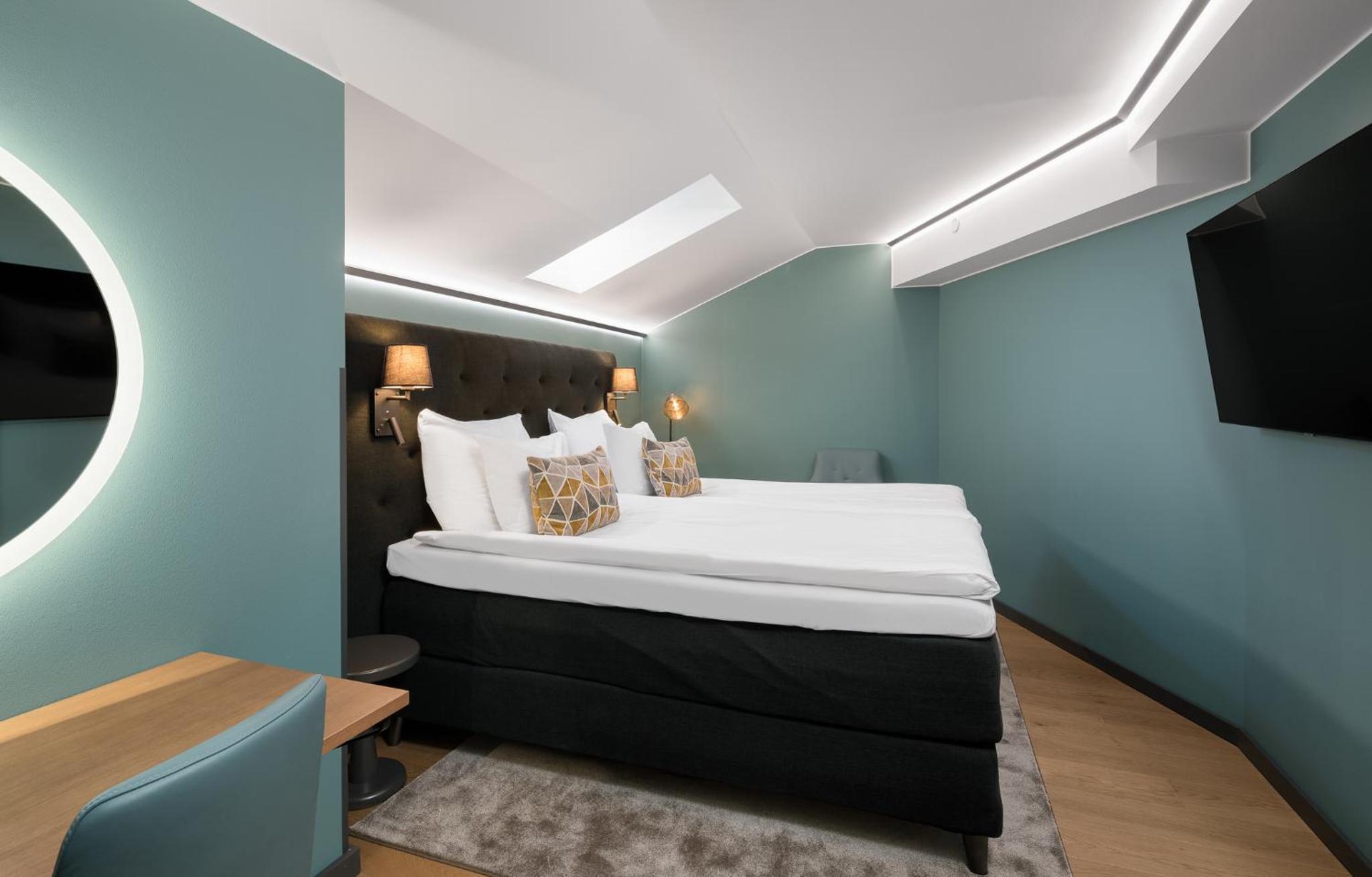 Executive Suite