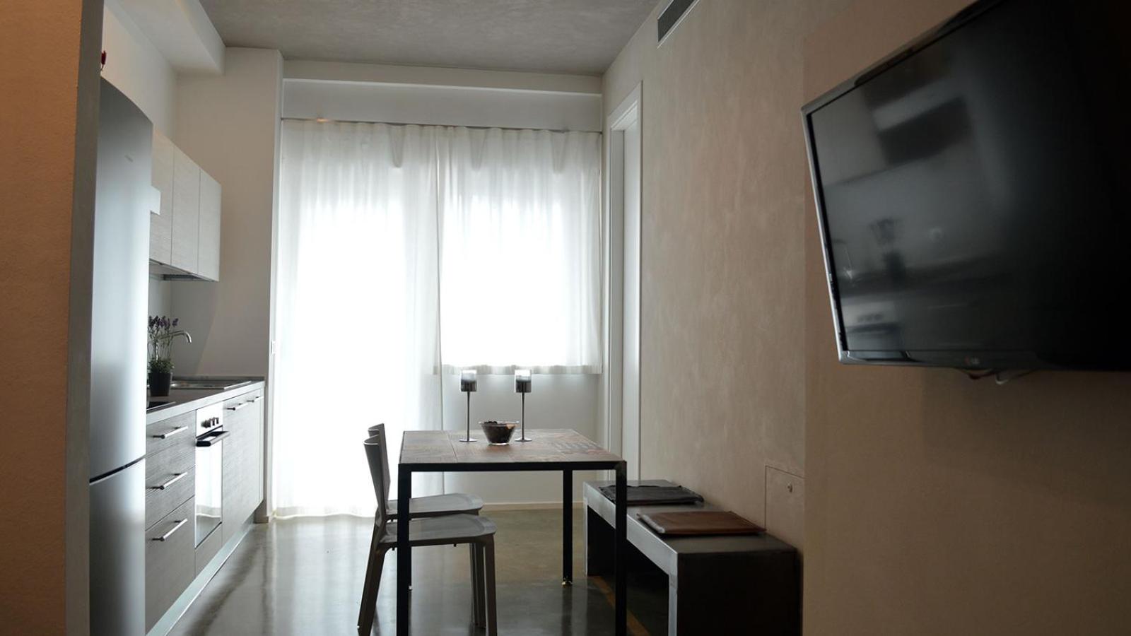 Apartment photo 2