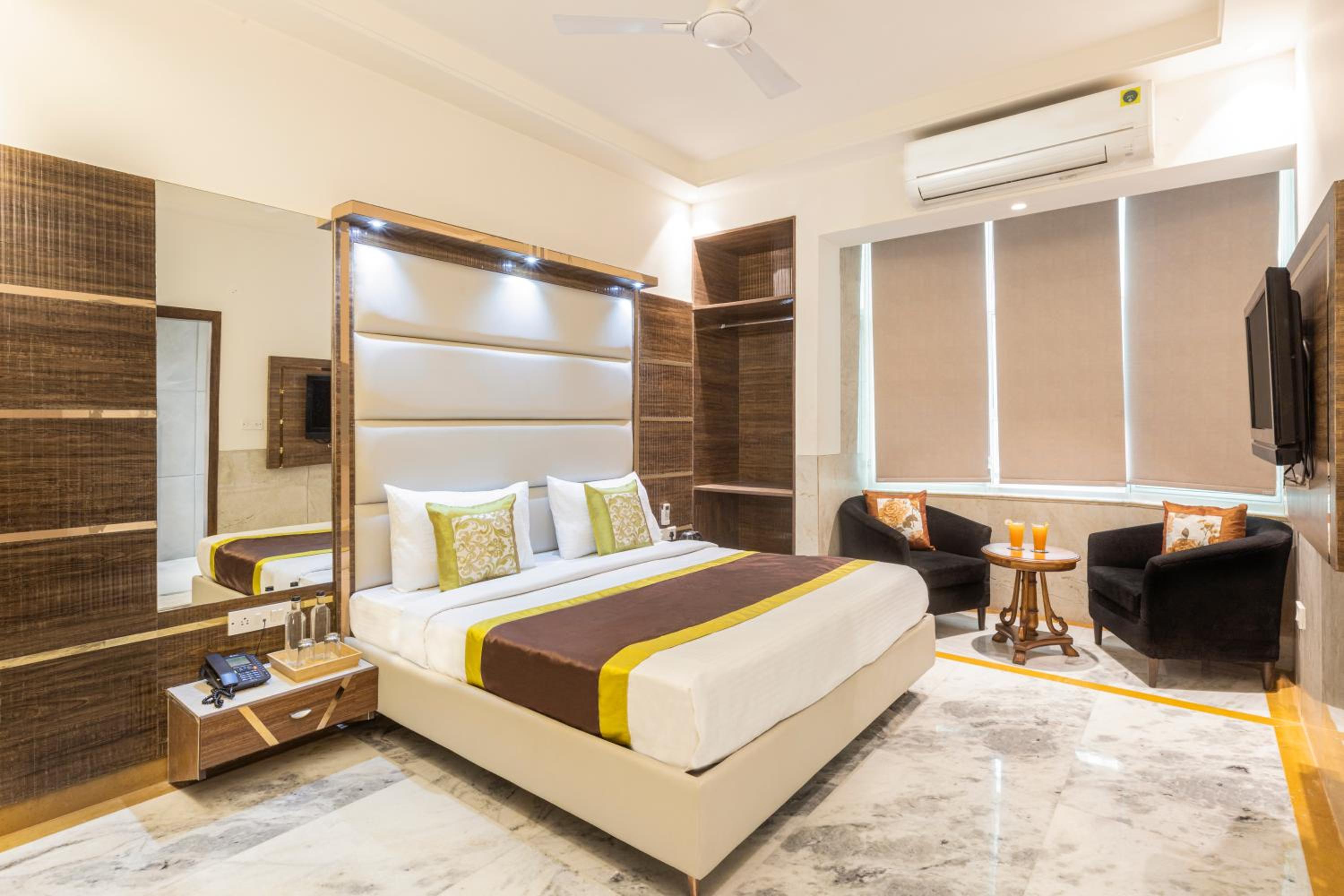 Classic Room - Photo 8
