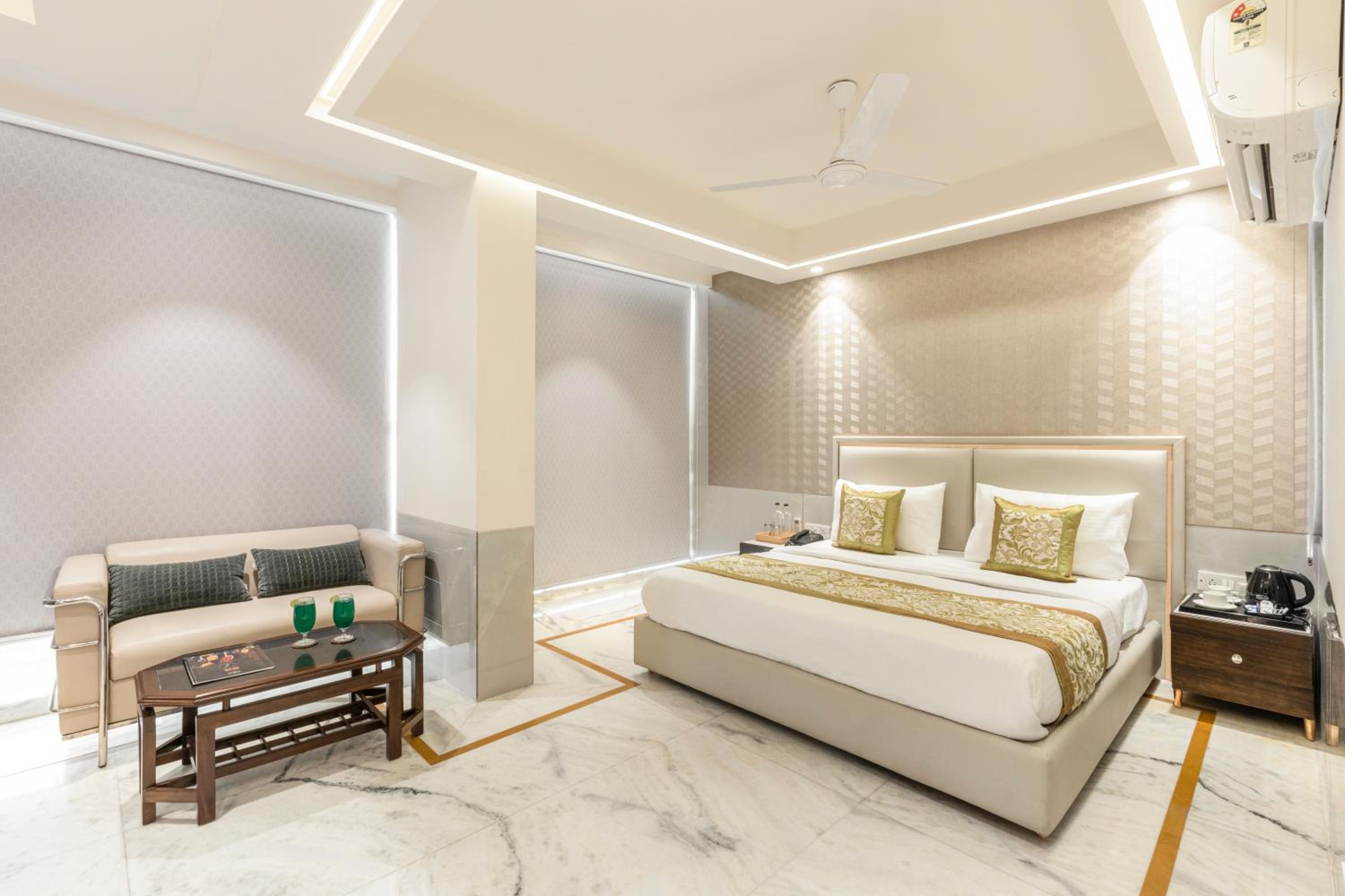 Classic Room - Photo 14