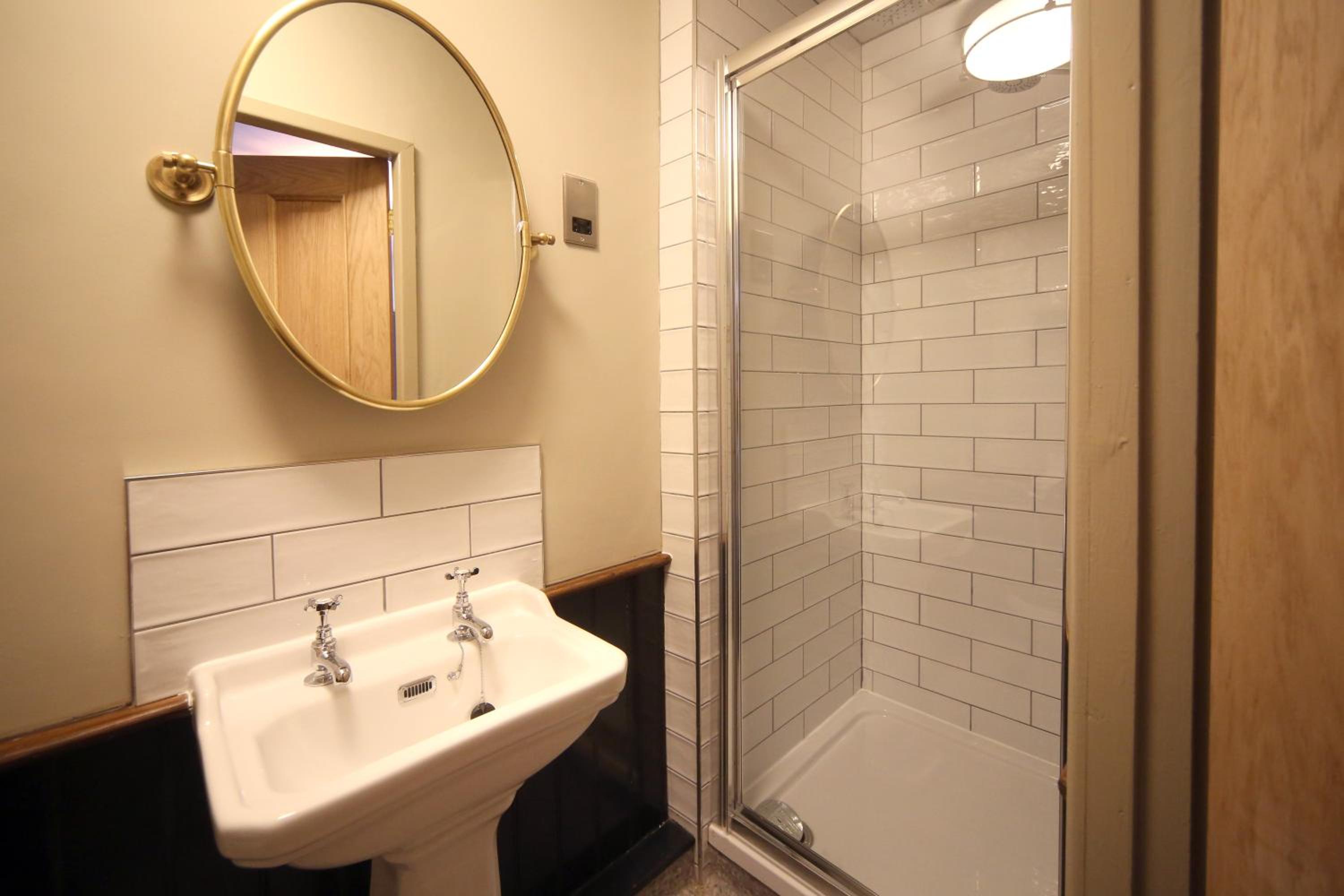 Double Room with Private Bathroom photo 3