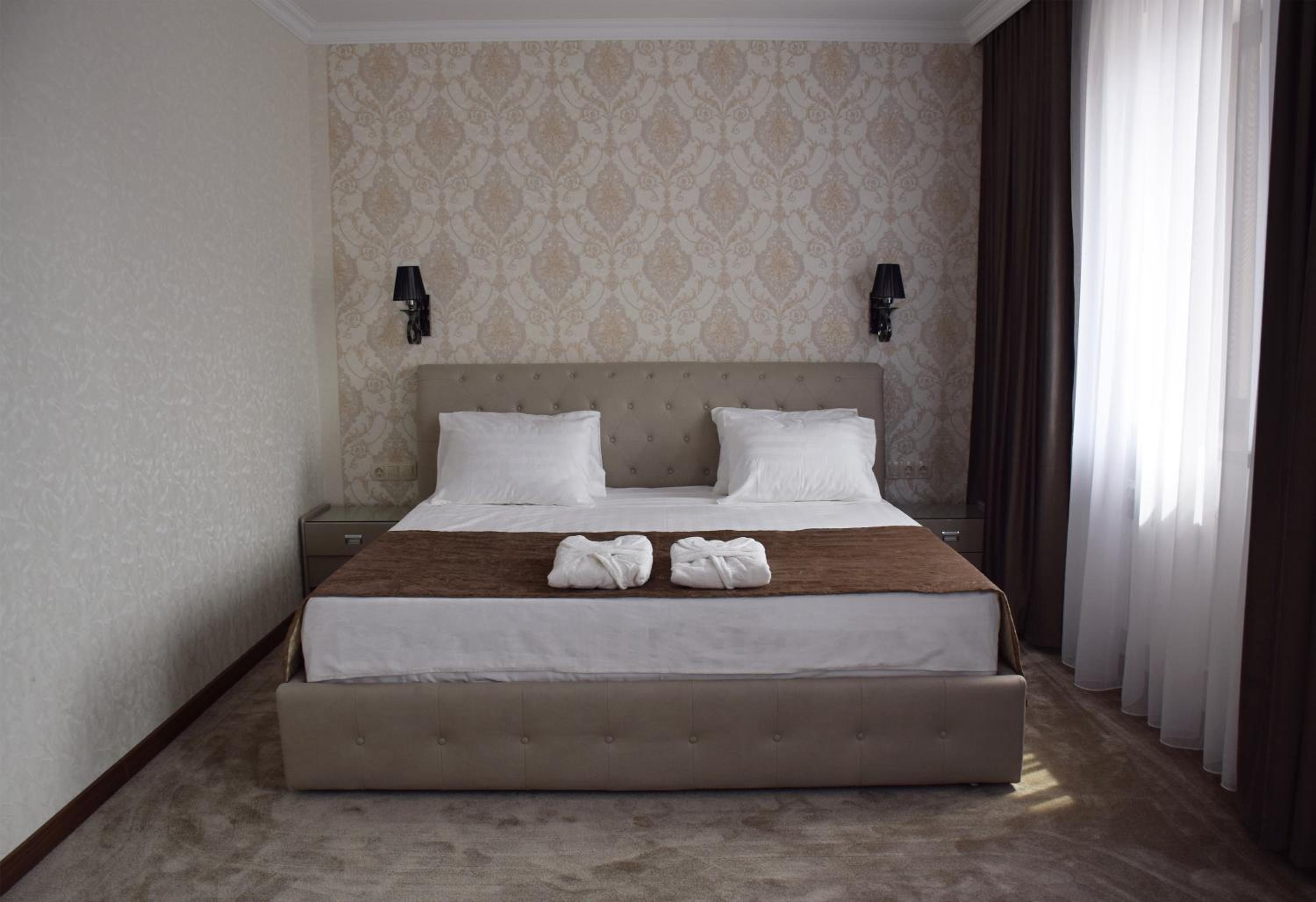 One-Bedroom Suite