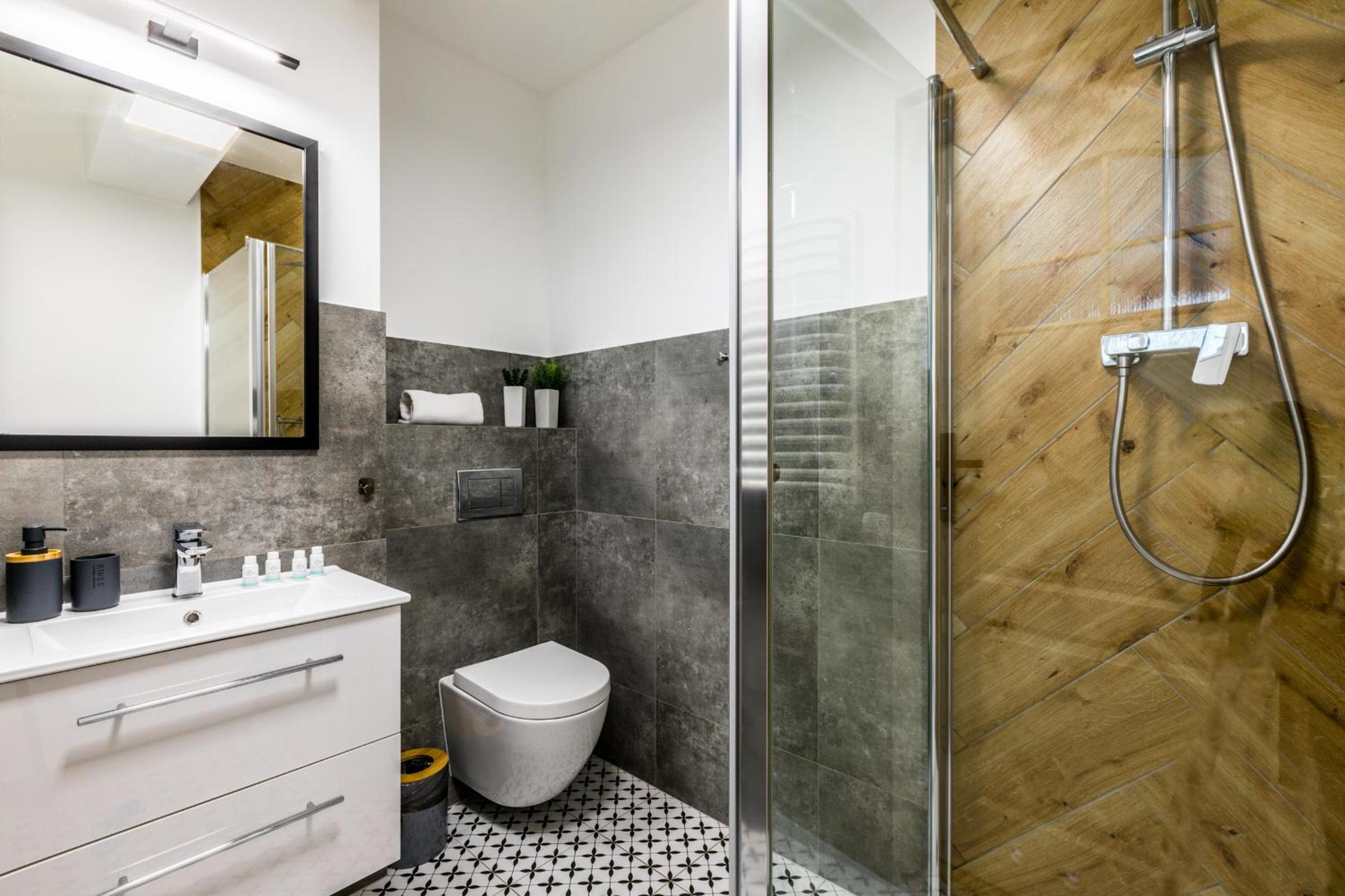 Standard Double Suite