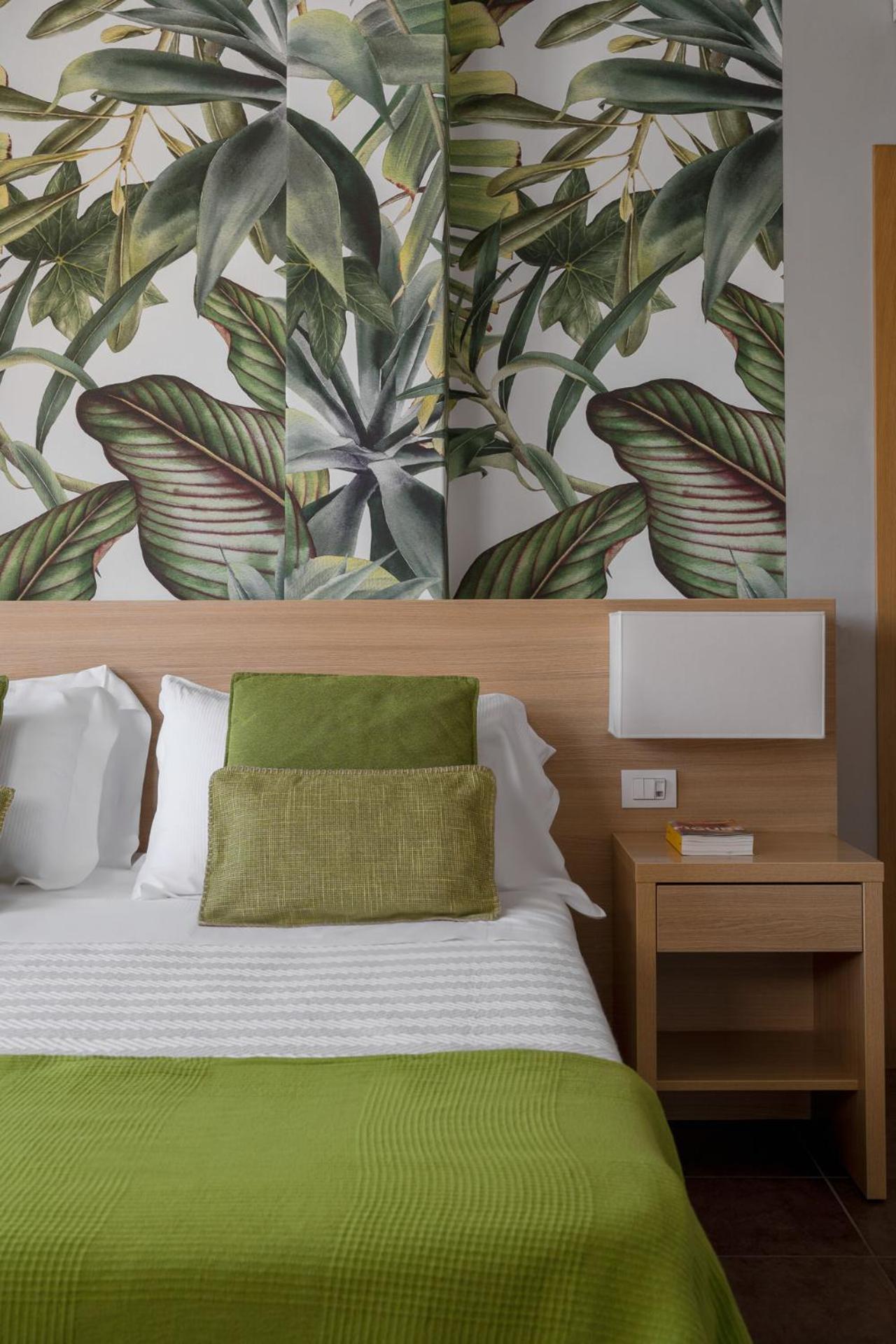 Standard Double Room - Photo 1