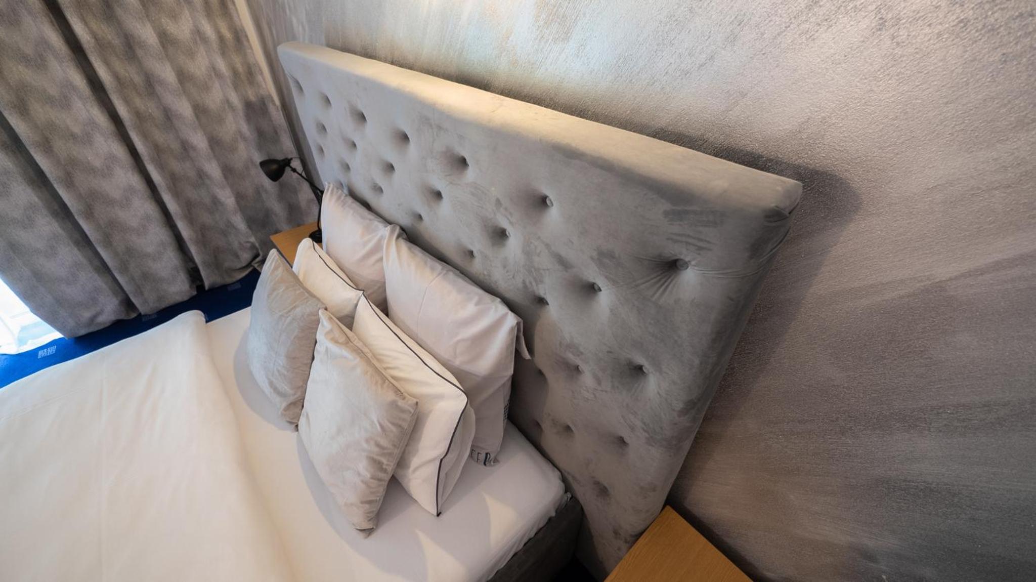 Double Room with Balcony - Photo 24