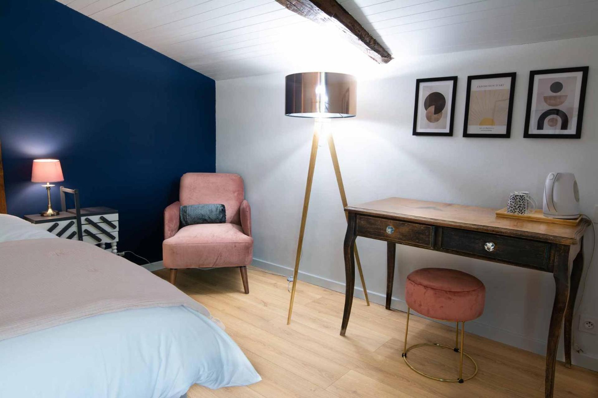 Double Room with Private Bathroom photo 2