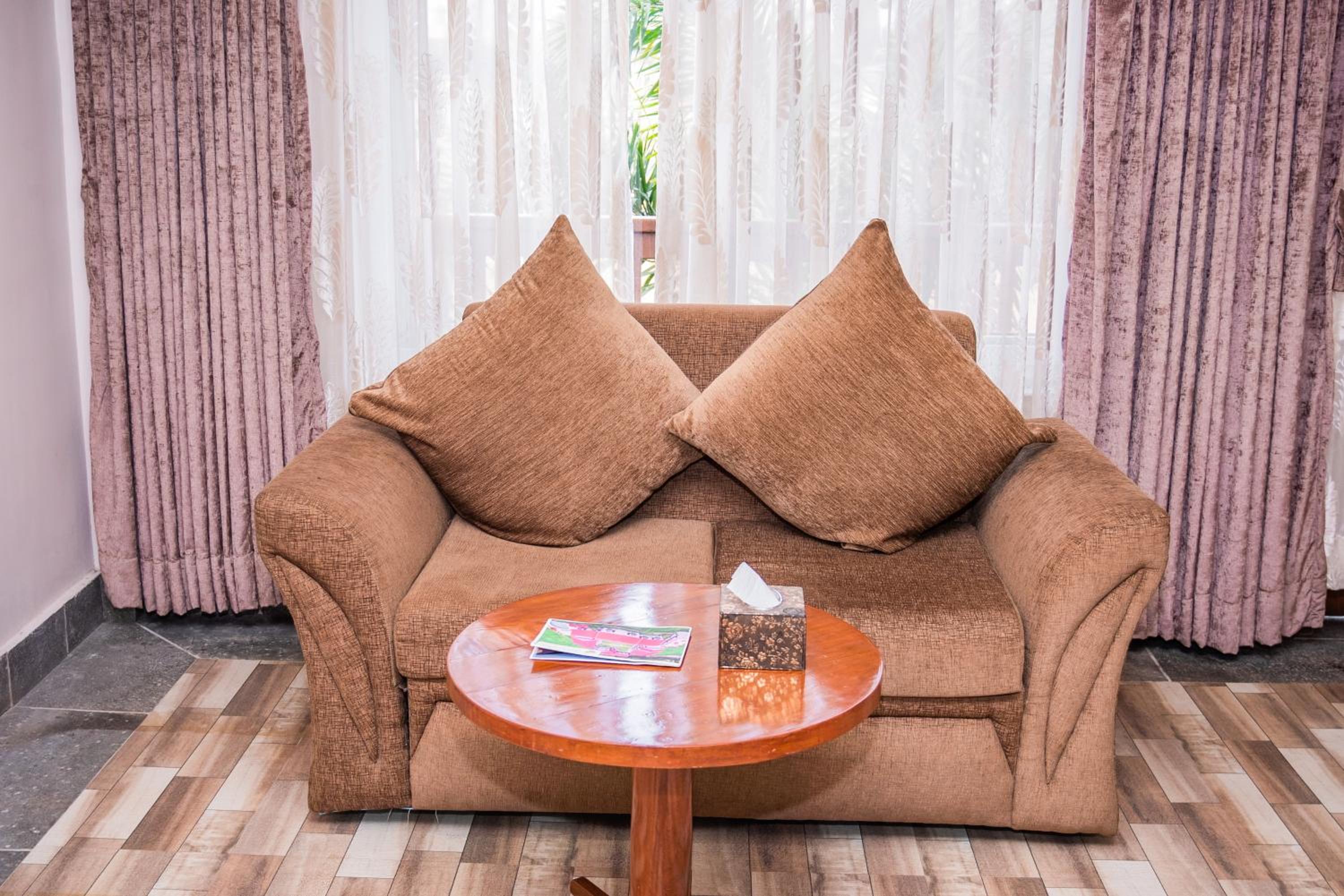Deluxe Double Or Twin Room With Balcony photo 2