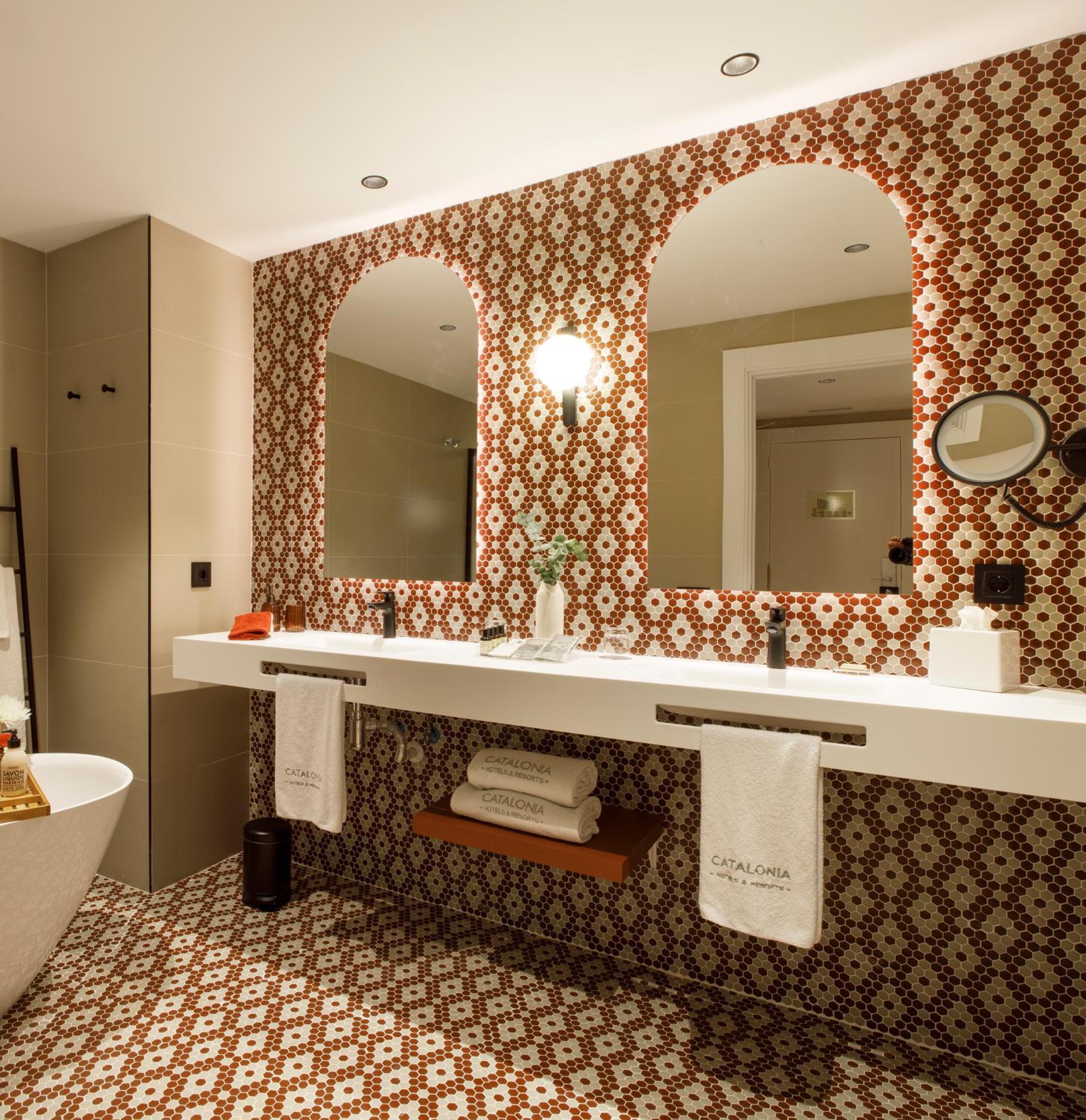 Premium Junior Suite photo 2