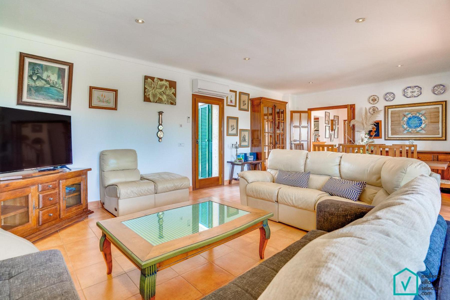 Casa de cinco habitaciones