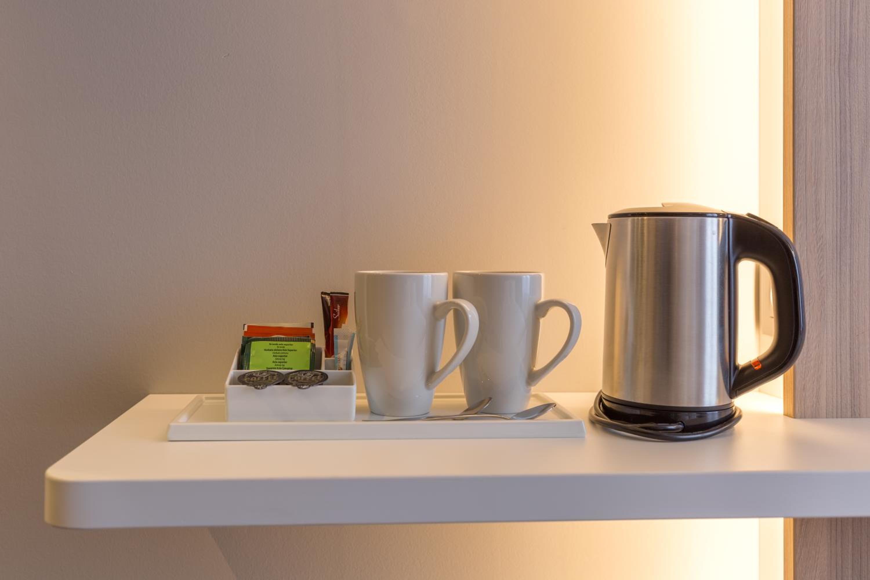 Standard Queen Room - Free Breakfast - Photo 3