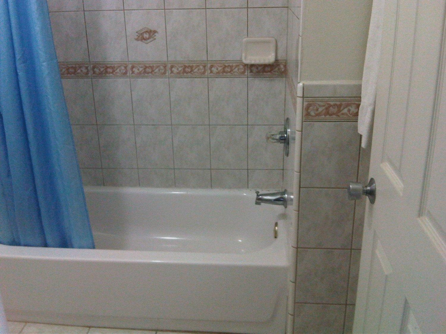 Deluxe King Room - Photo 12