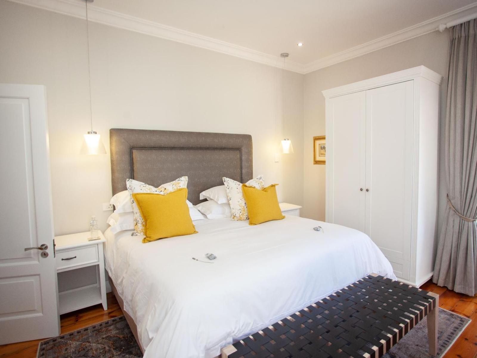 Executive King Room - Photo 18