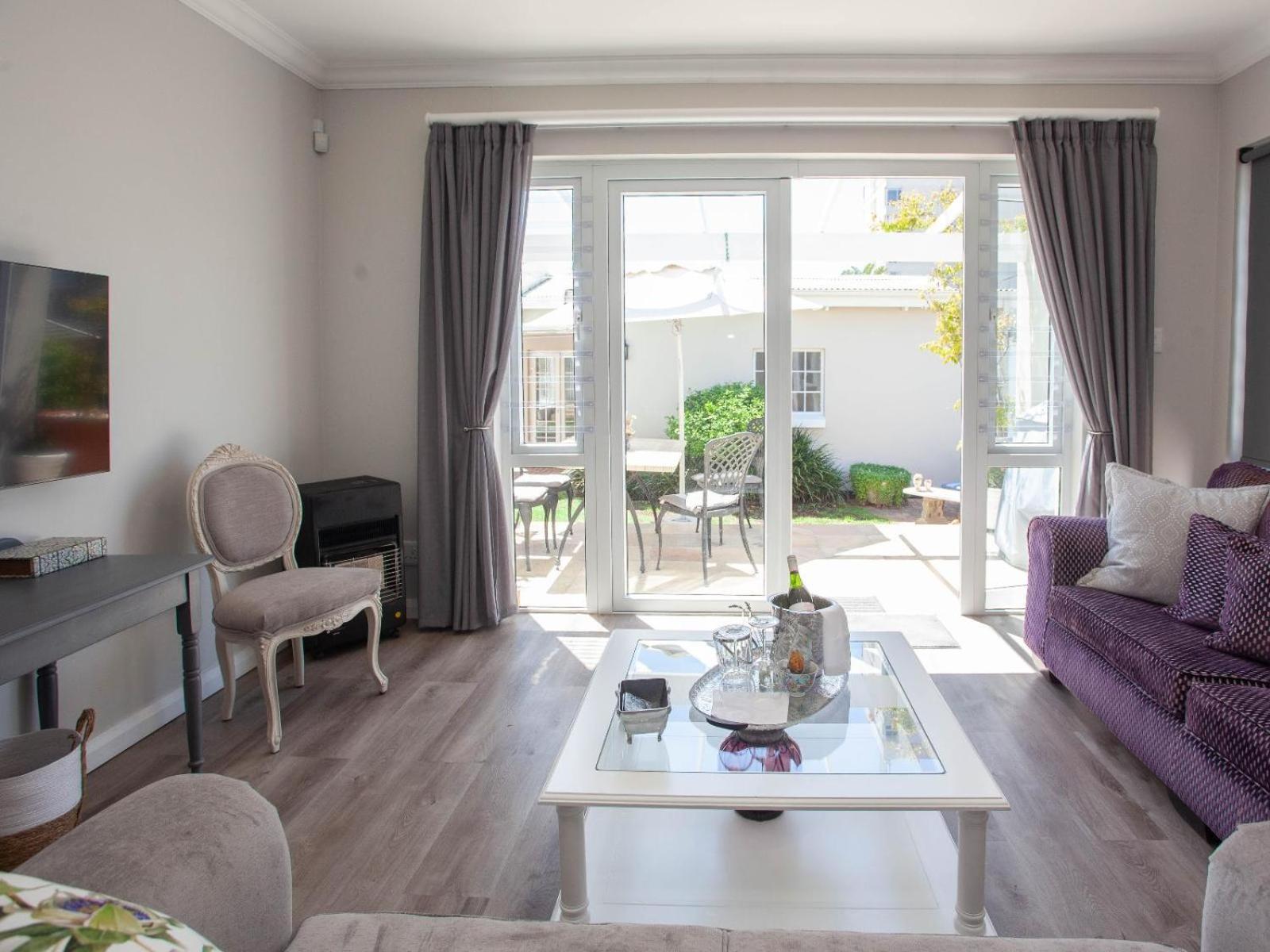 Villa - Beach Front - Photo 8