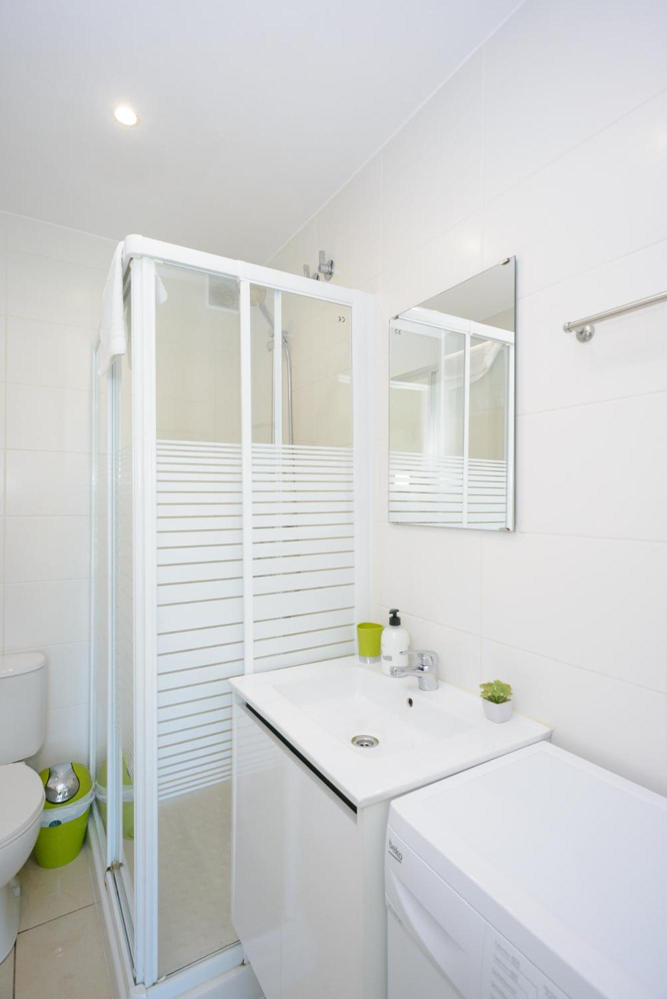 Studio Apartment photo 2
