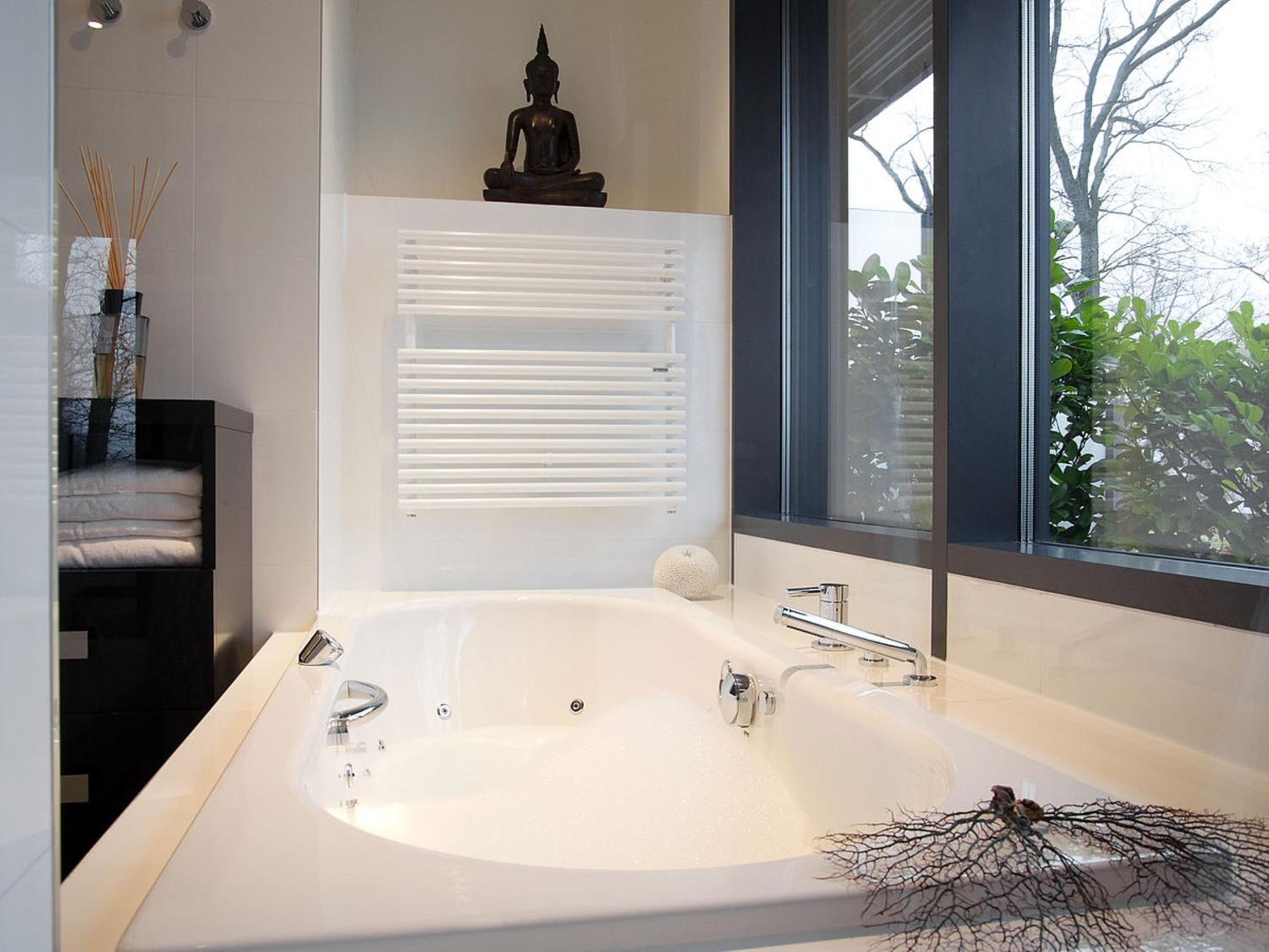 Suite with Balcony - Photo 6