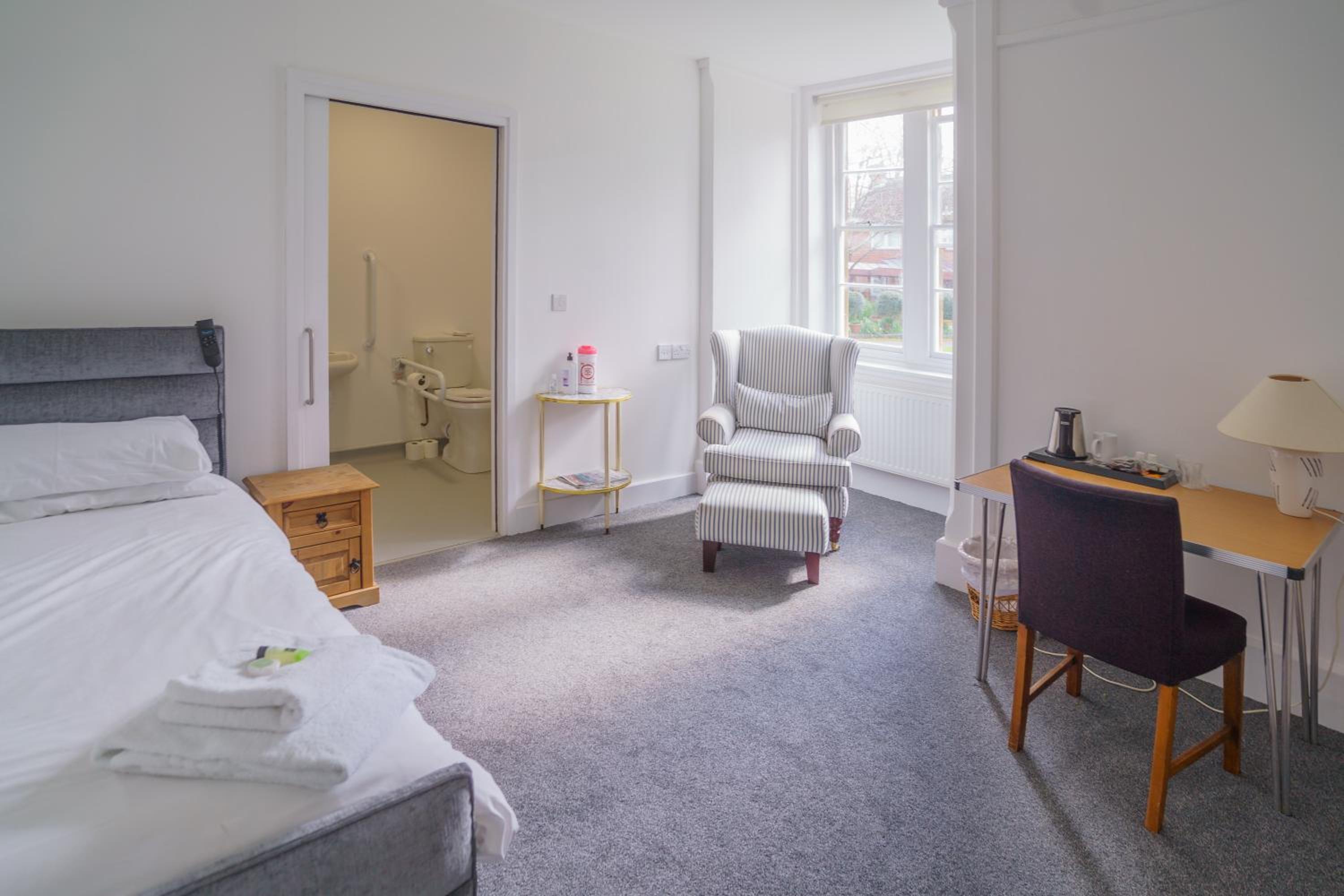 Large Single Room