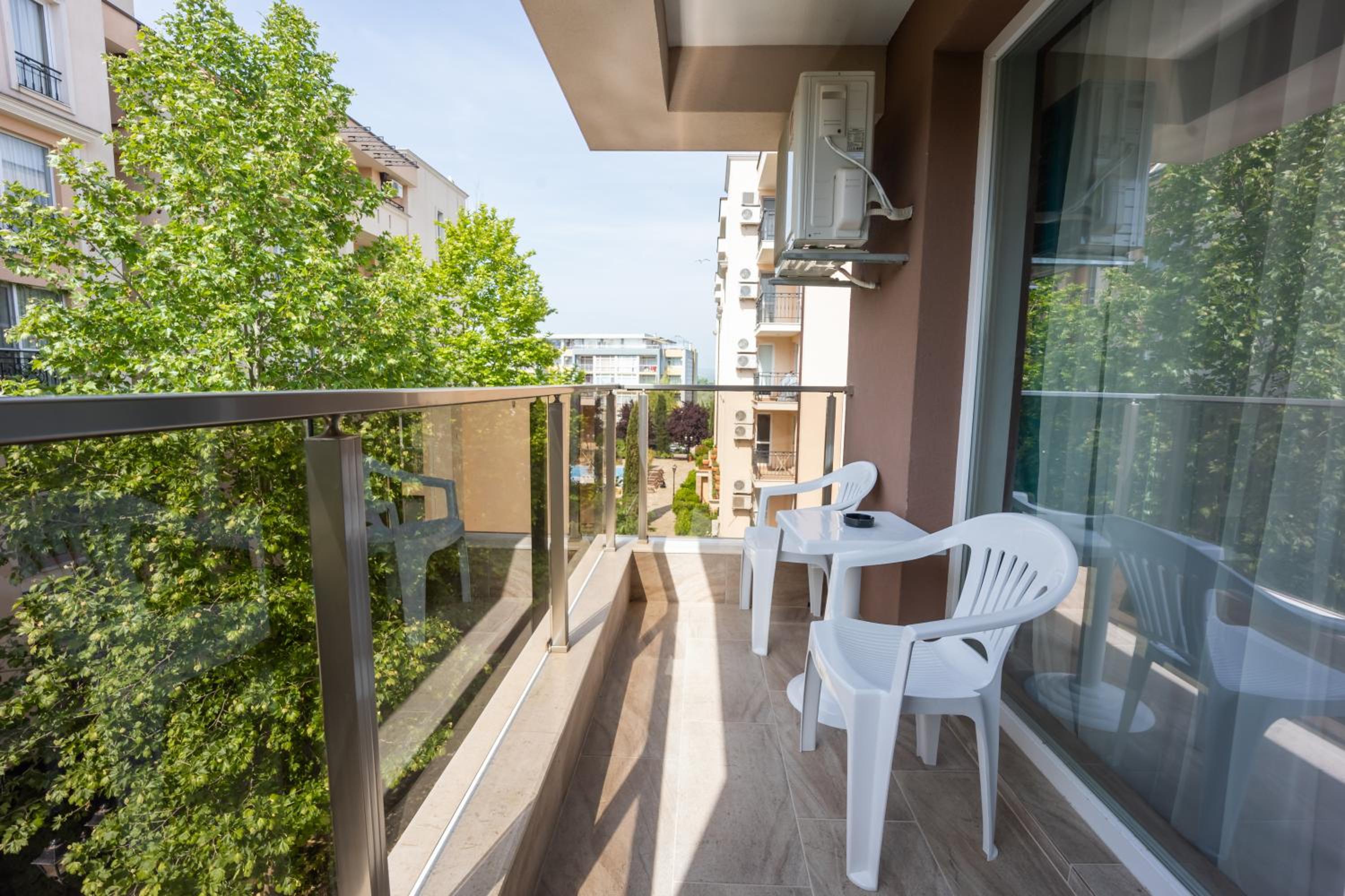 Double Room with Balcony photo 3