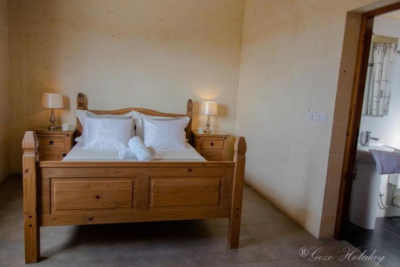Villa photo 3