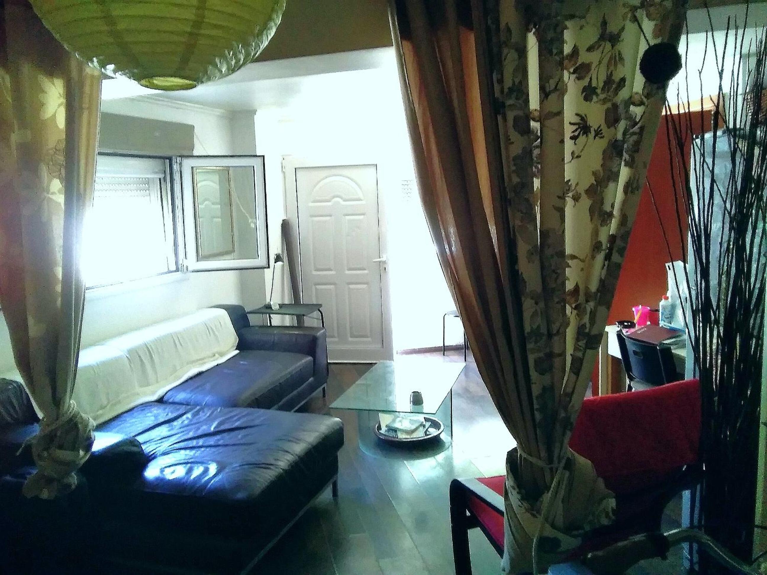 One-Bedroom Apartment - Photo 10