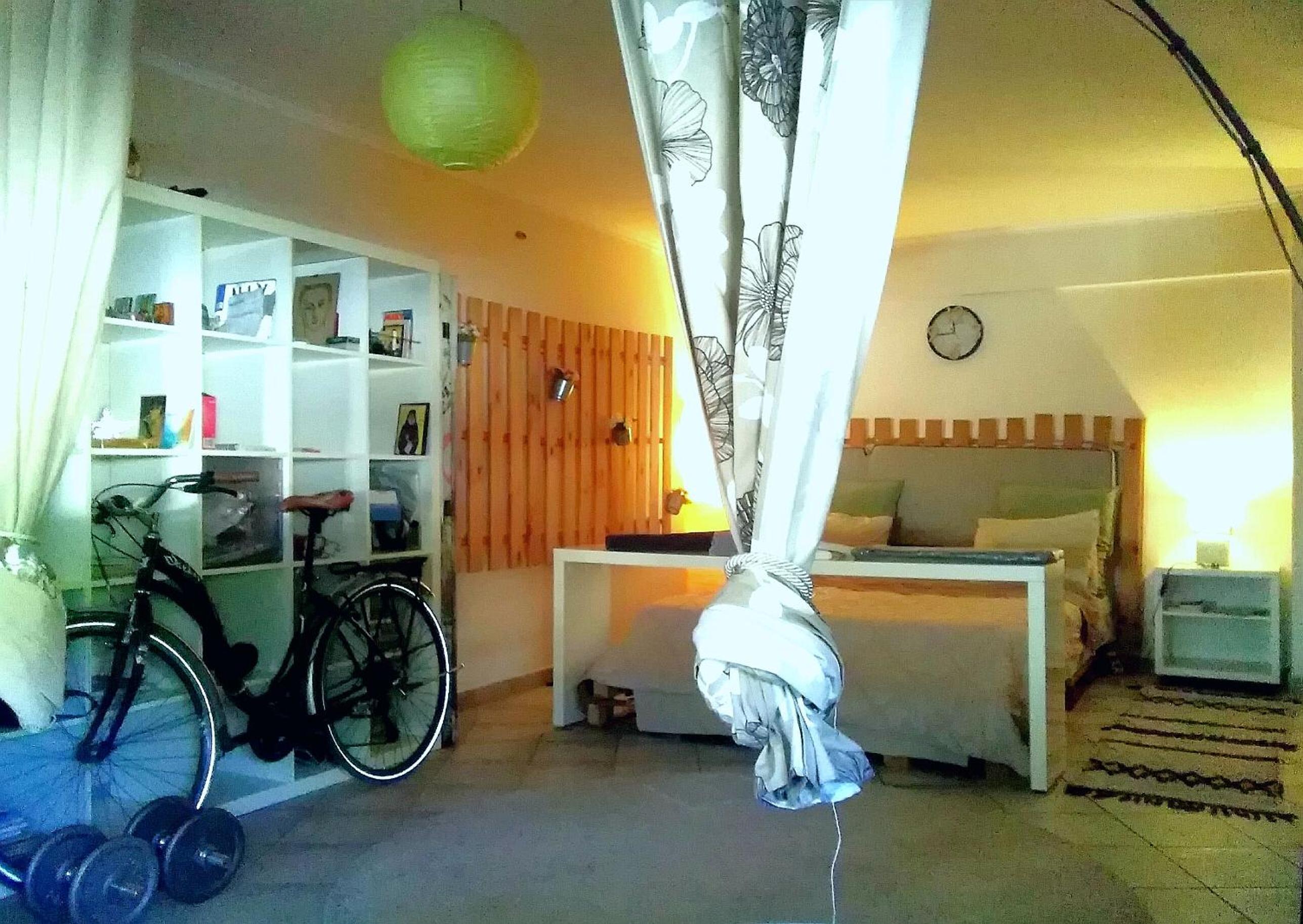 One-Bedroom Apartment - Photo 22