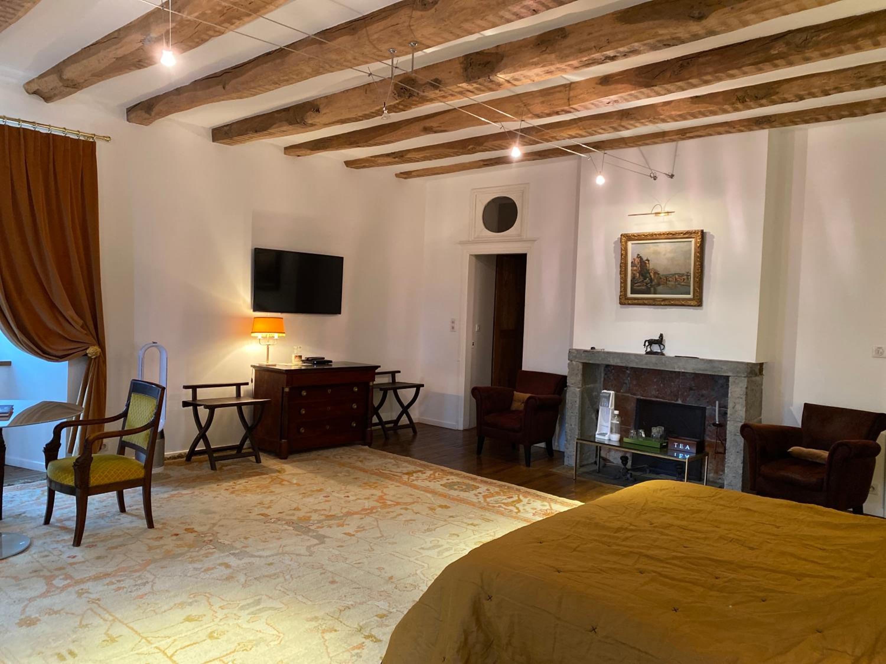 Deluxe Double Room - Photo 2