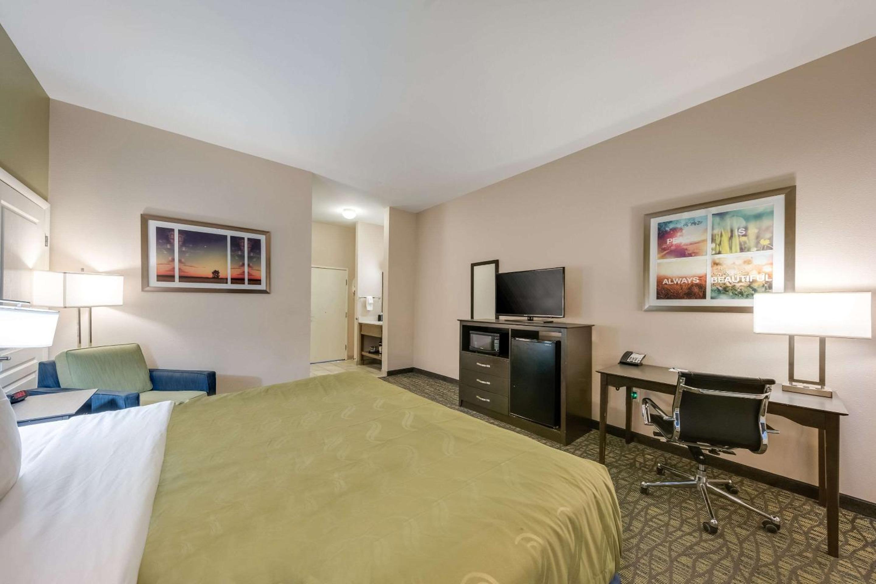 King Room - Accessible/Non Smoking photo 2