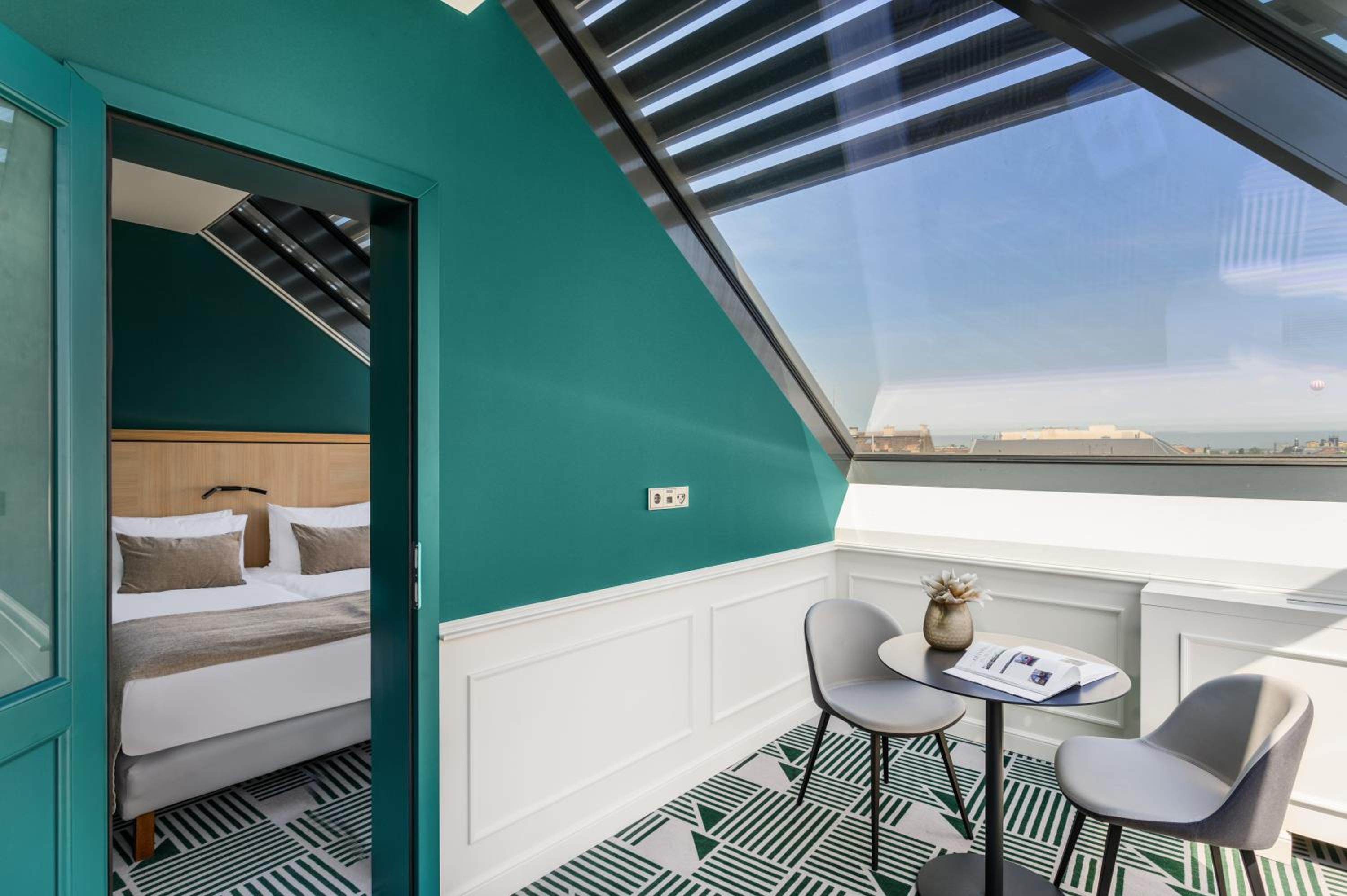 One-Bedroom Suite