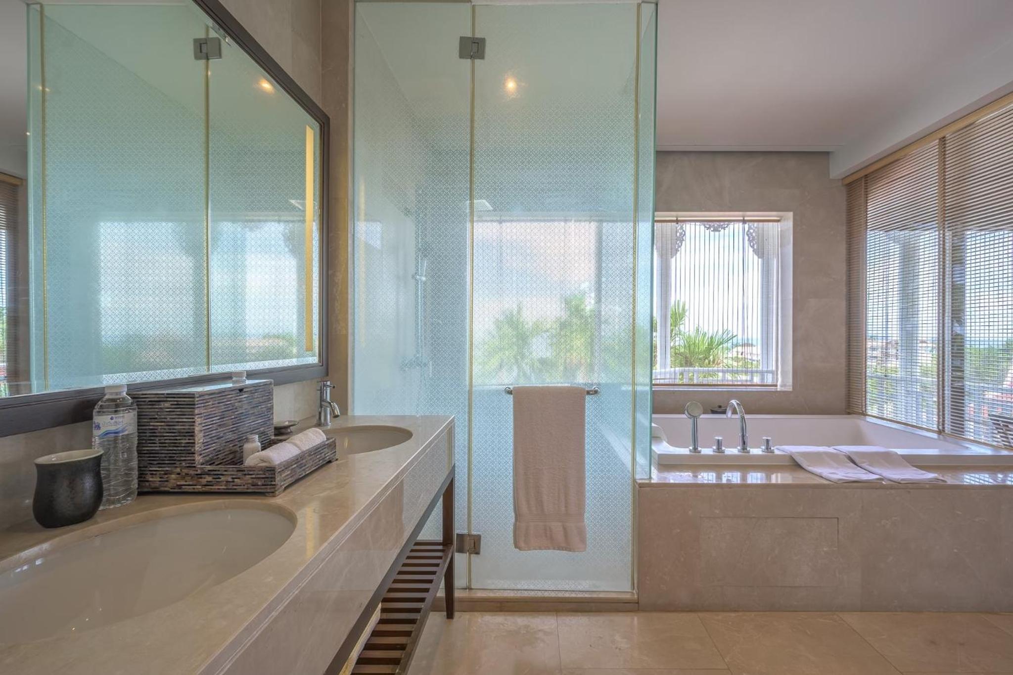 Cape Panwa Suite - Photo 5