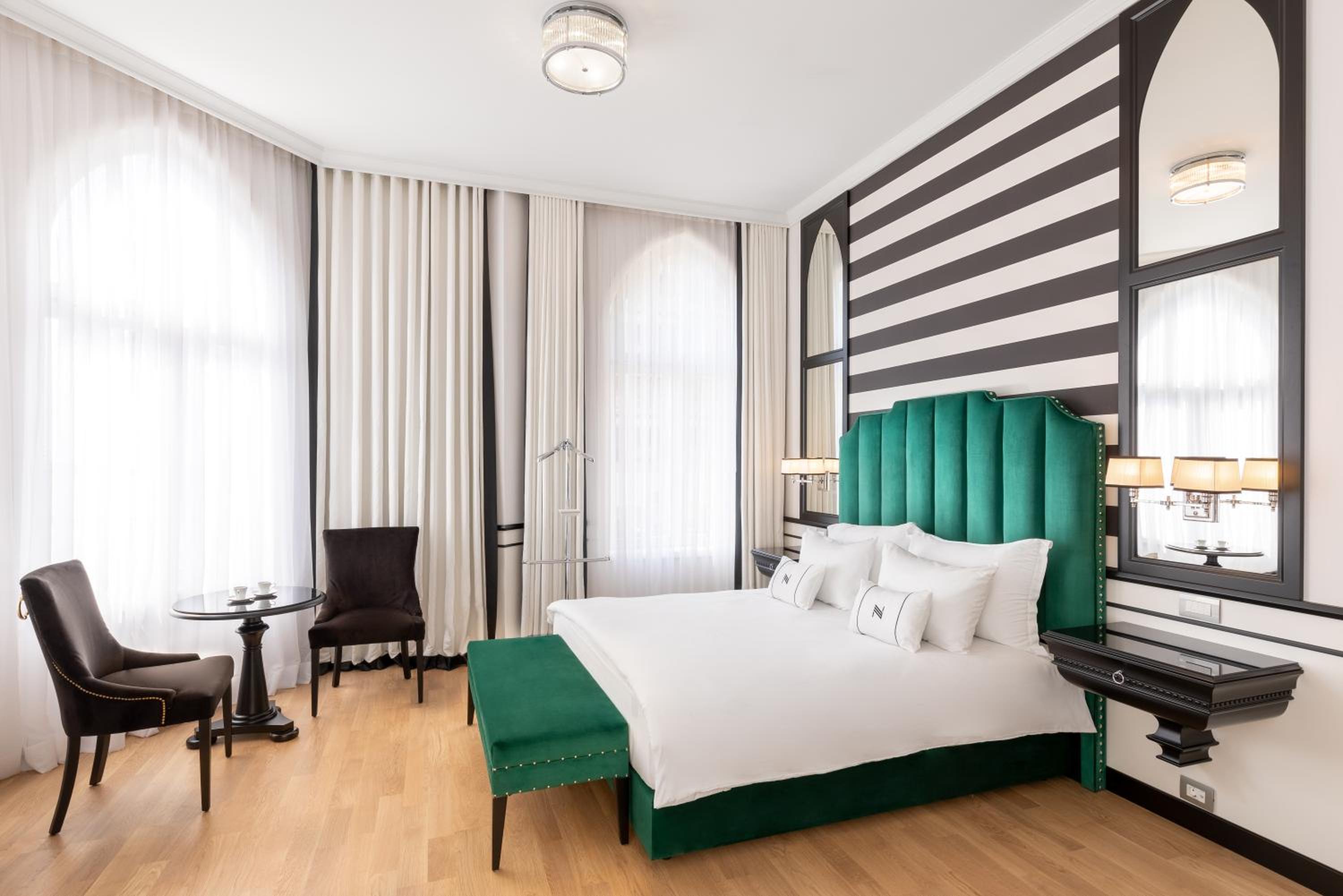 Suite with Sea View