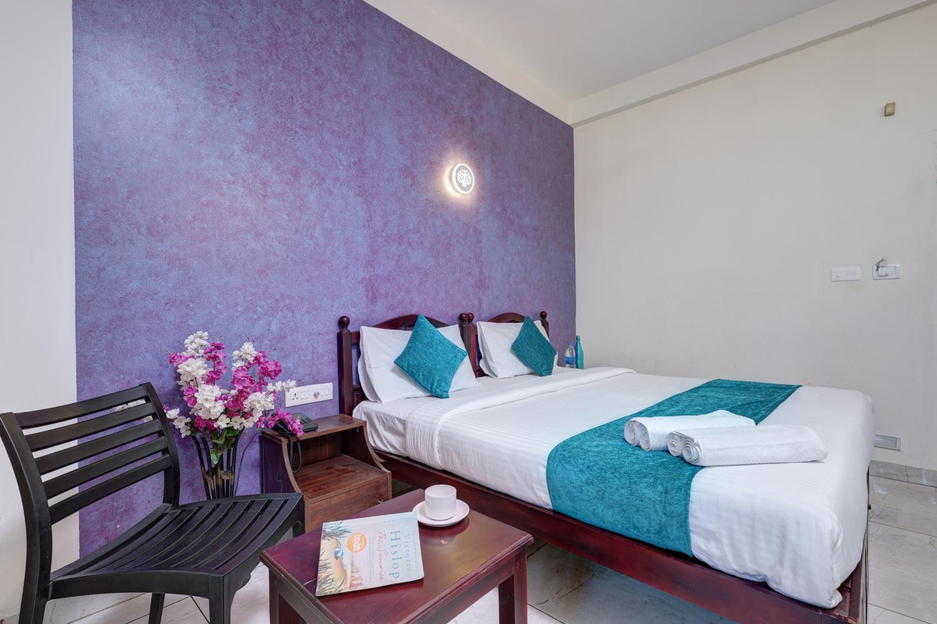 Deluxe Room - Photo 1