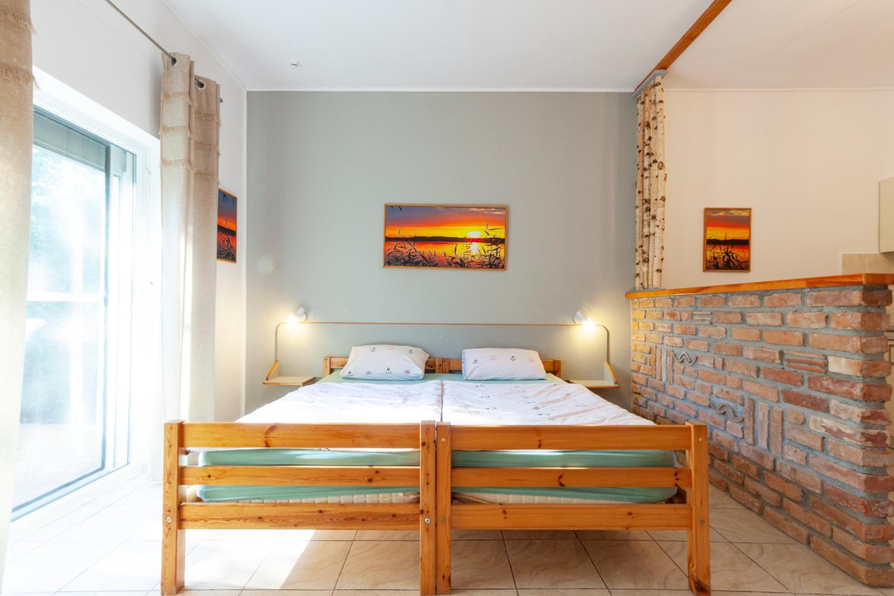 Triple Room with Terrace