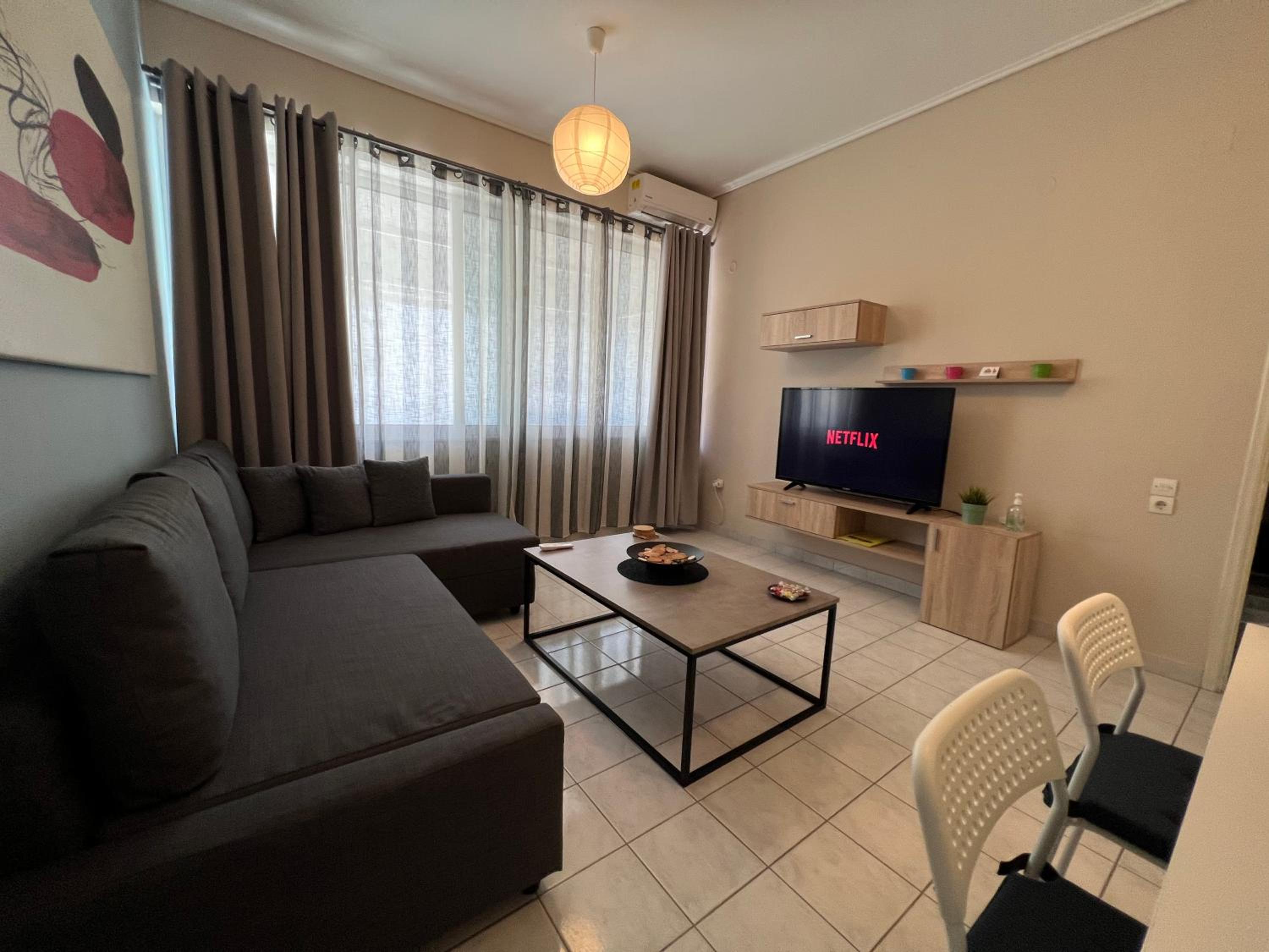 Apartment - Photo 2
