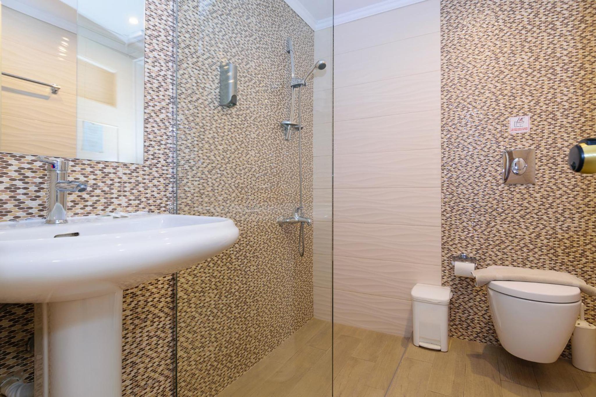 Triple Room with a Double Bed - Photo 4