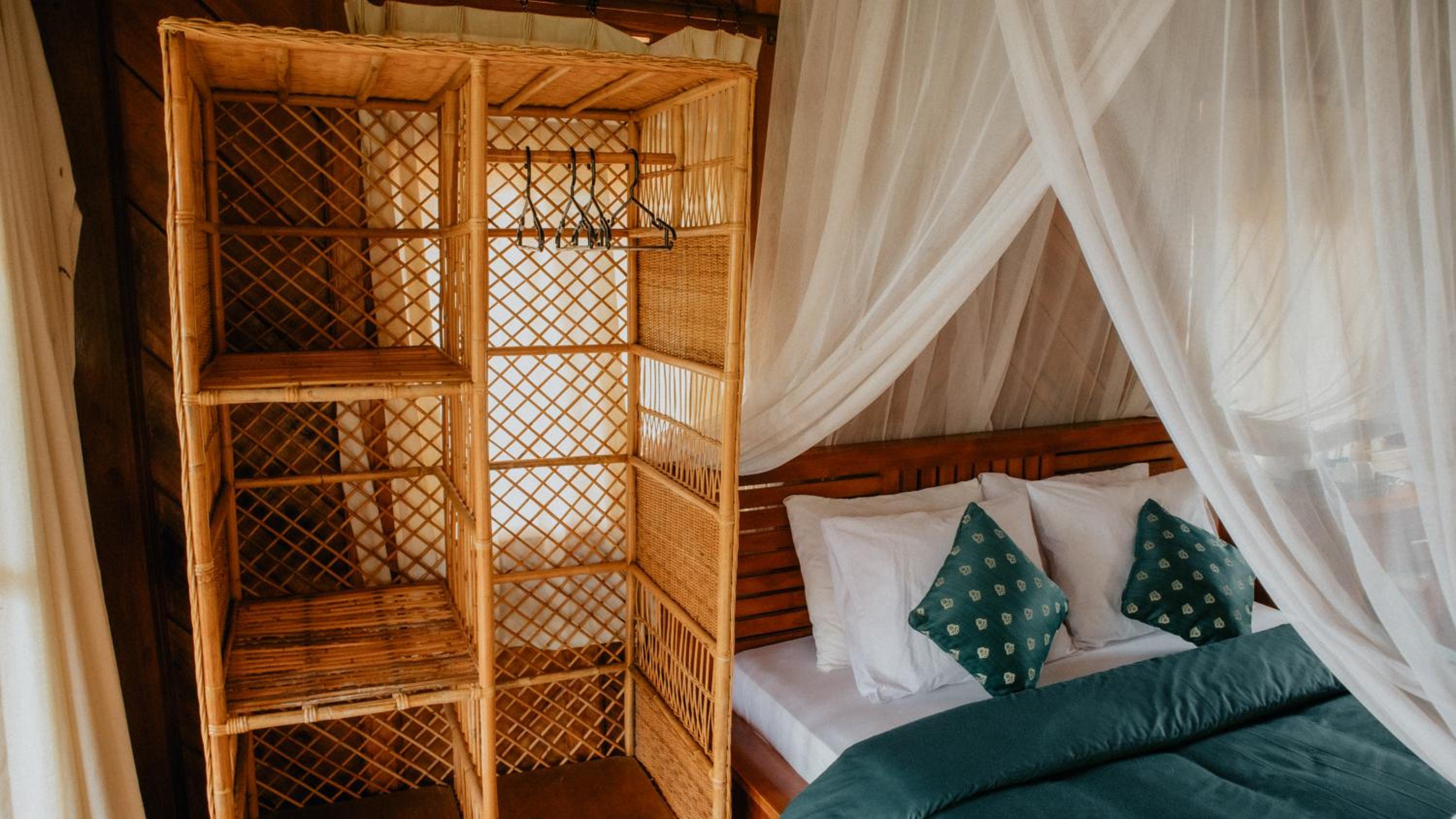 Standard Double Room - Photo 10