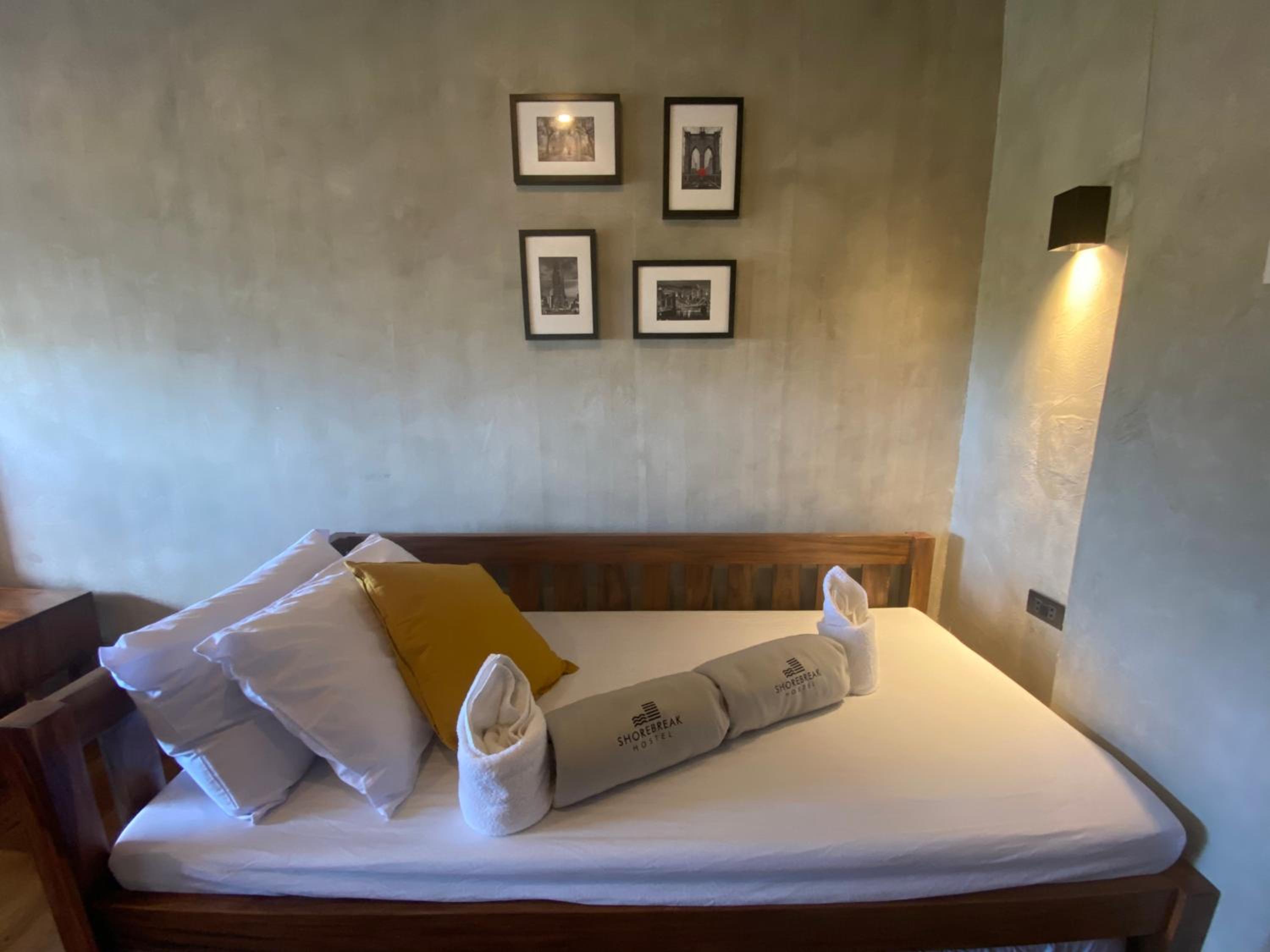 Deluxe Double Room - Photo 19