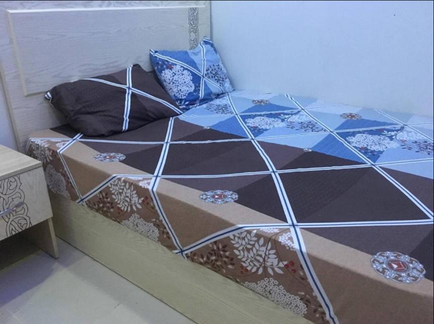One-Bedroom Apartment - Photo 8