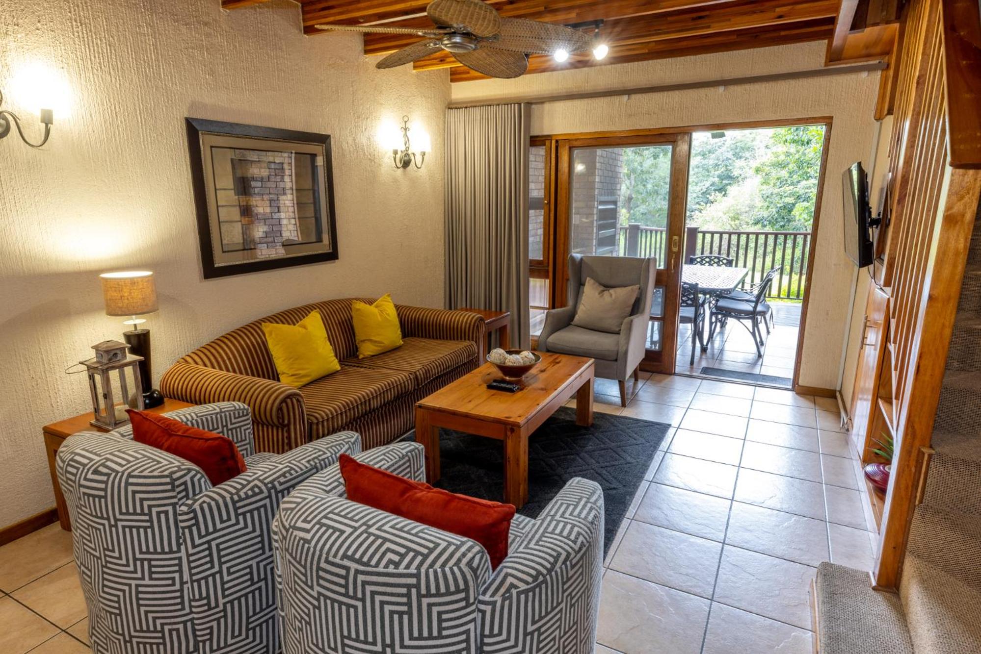 Three-Bedroom Chalet photo 1