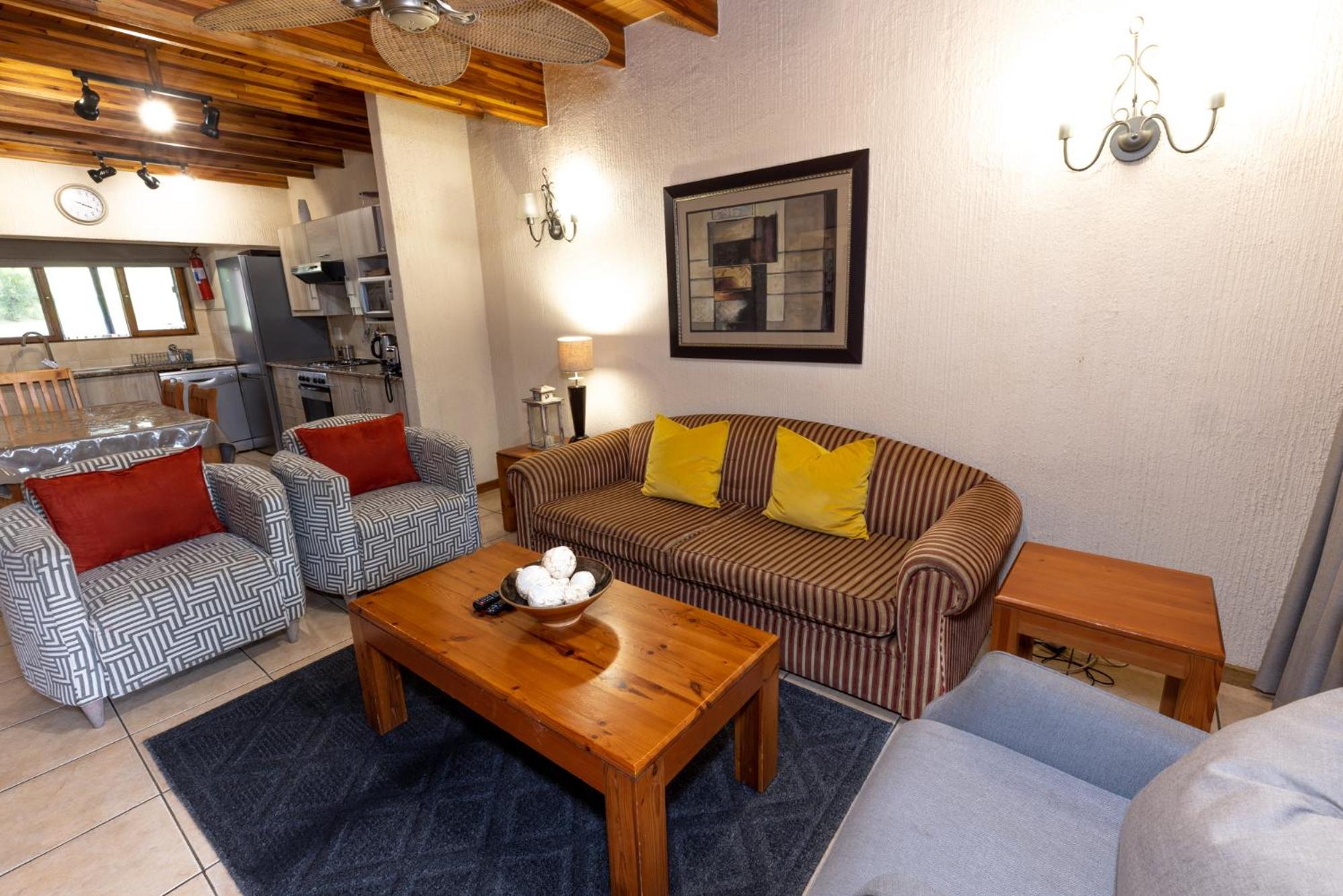 Three-Bedroom Chalet photo 2