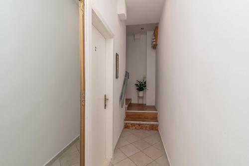 Double Room with Sea View - Photo 11