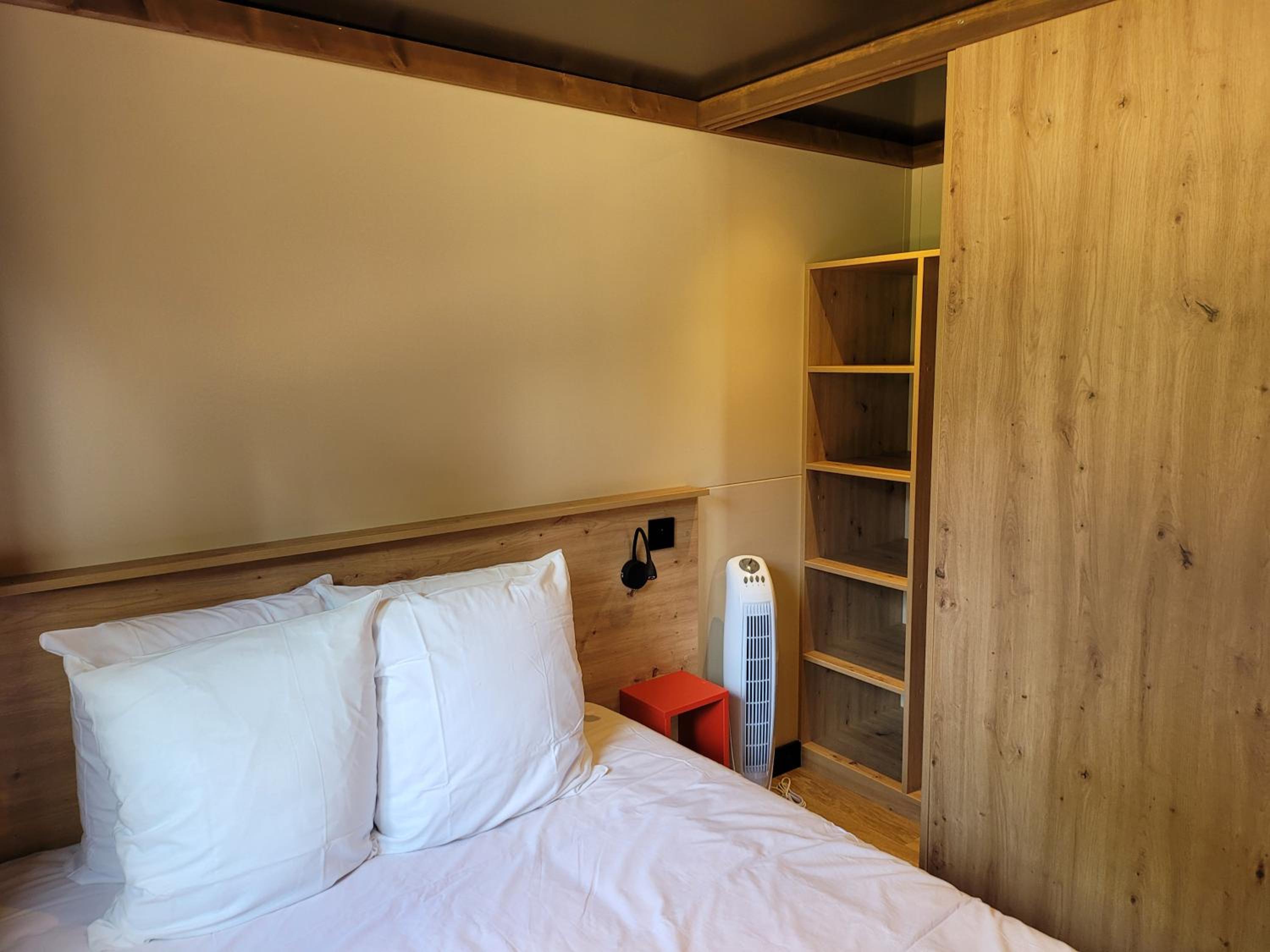 Two-Bedroom Cottage - Photo 15
