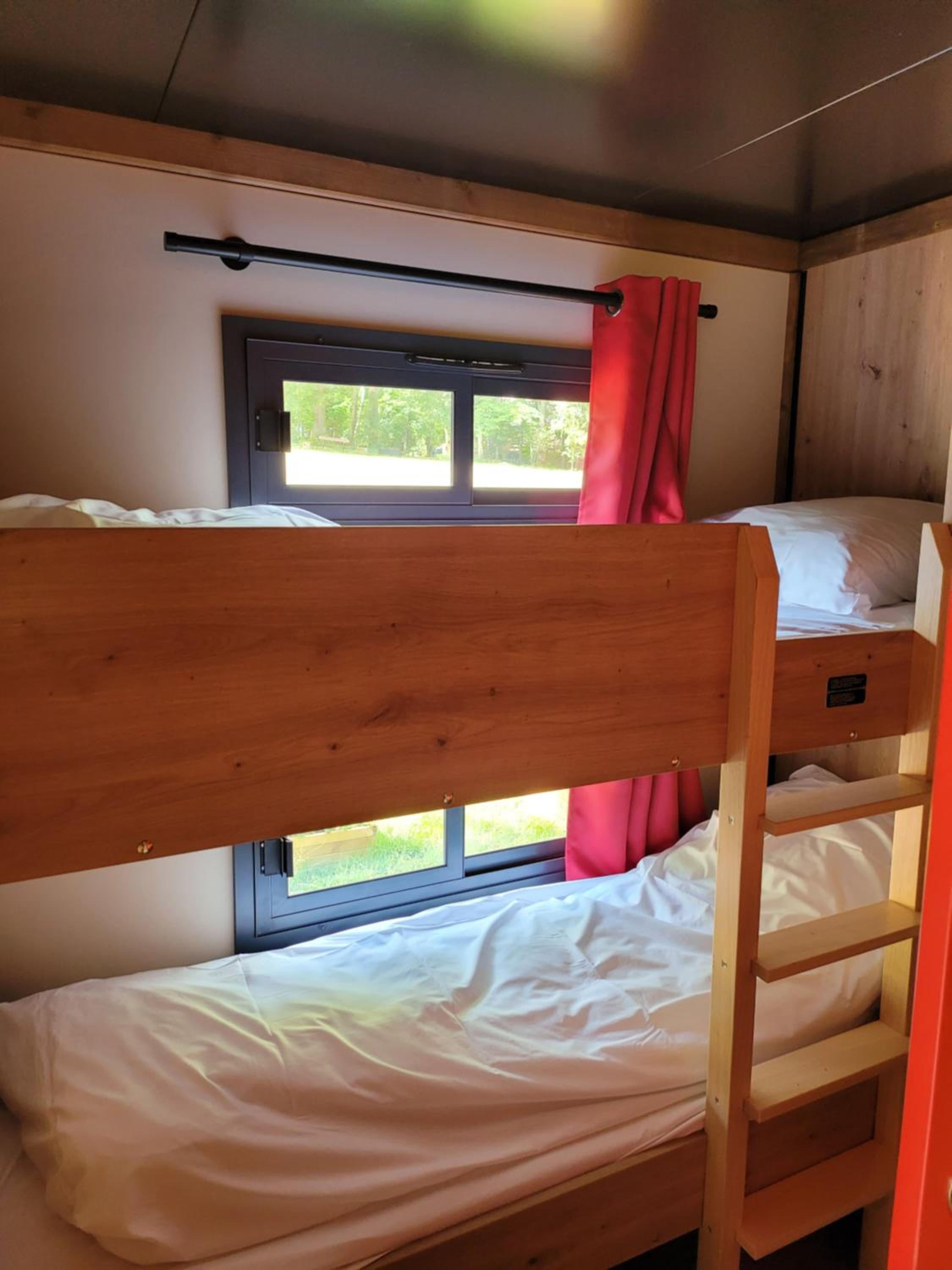 Two-Bedroom Cottage - Photo 13