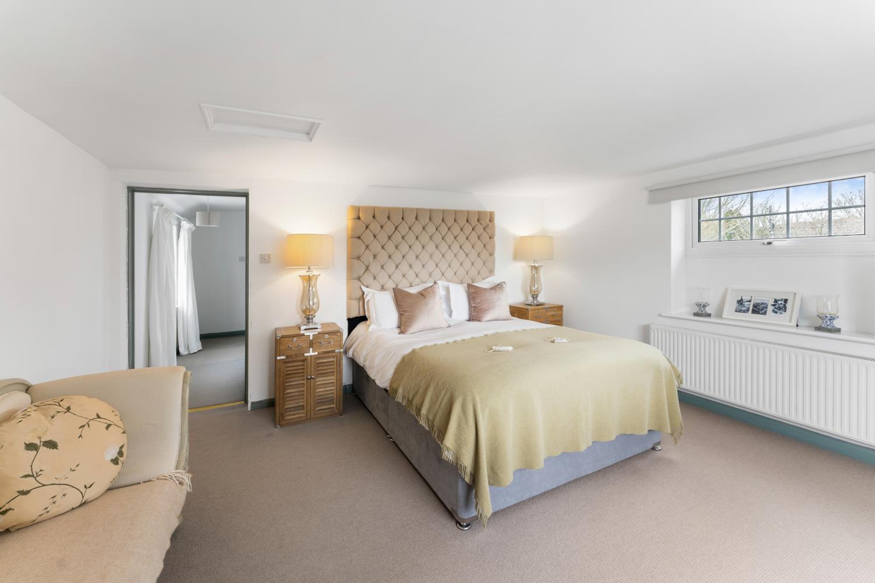 Four-Bedroom Vacation Home - Photo 3