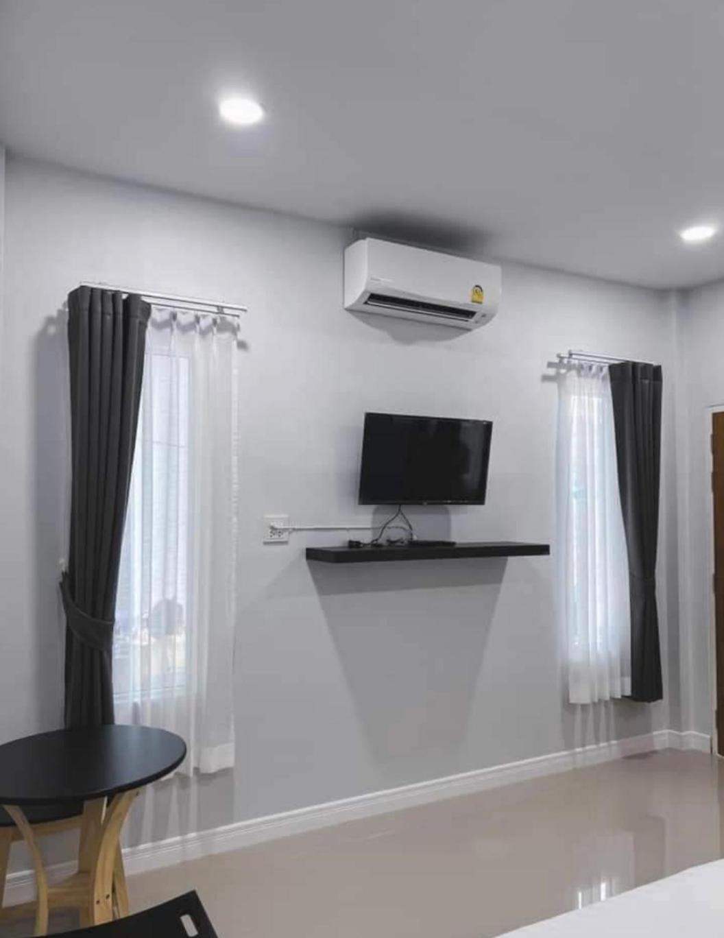 Standard Double Room - Photo 6