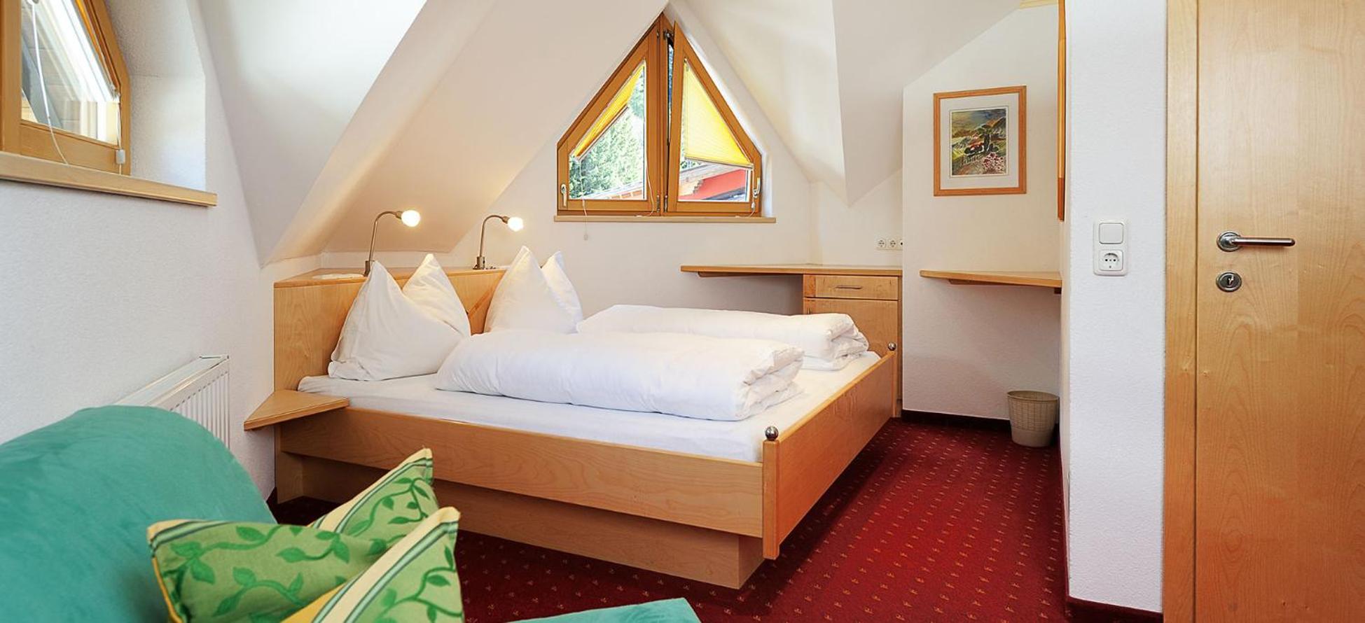 Loft Apartment with Balcony photo 2