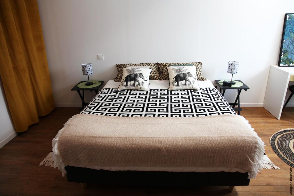 Double Room with Private Bathroom - Photo 3