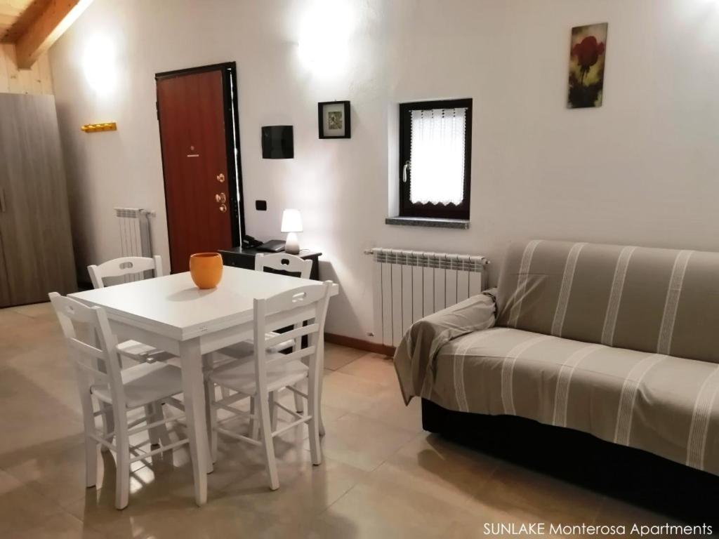 Studio Apartment photo 1