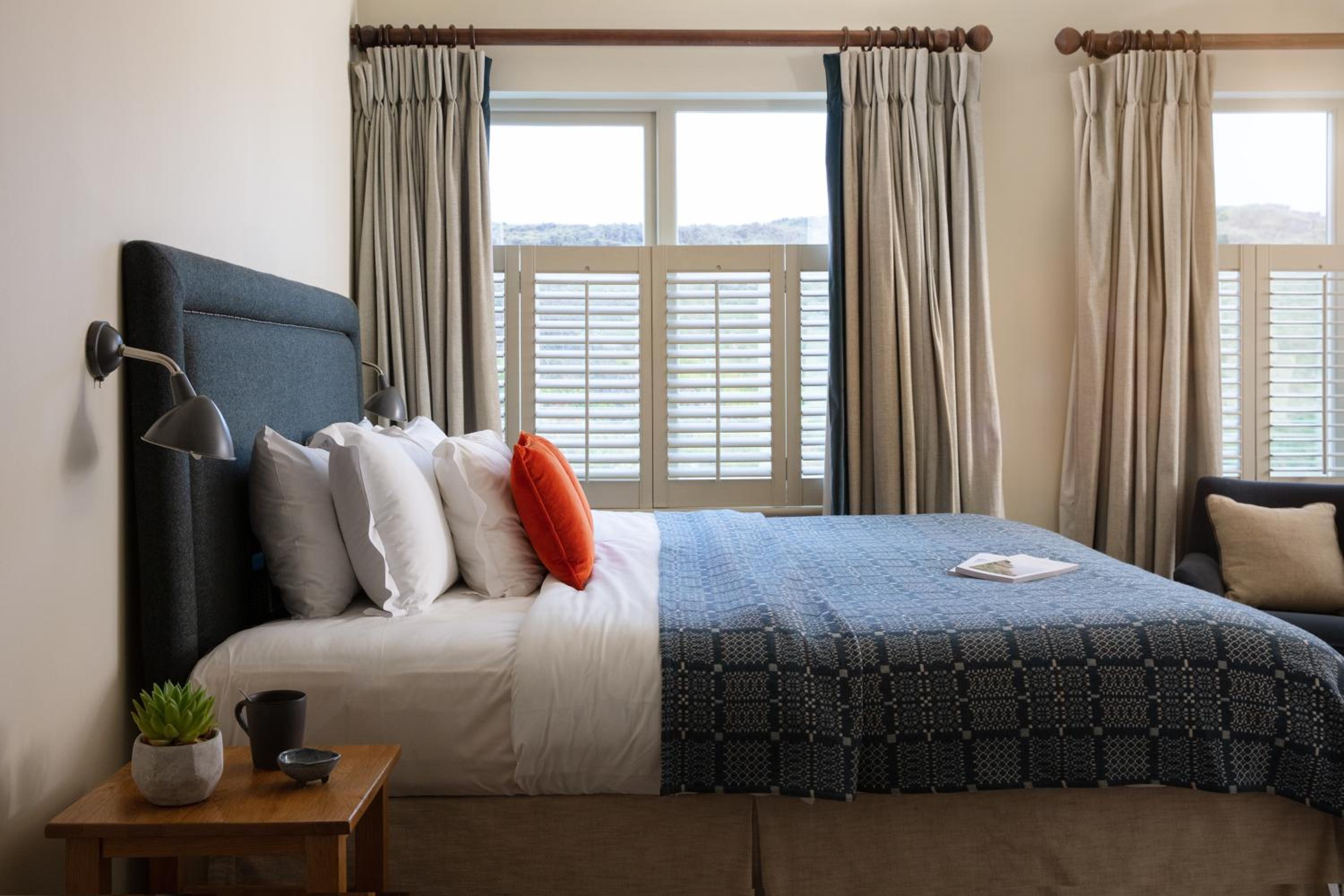Headland Double photo 3