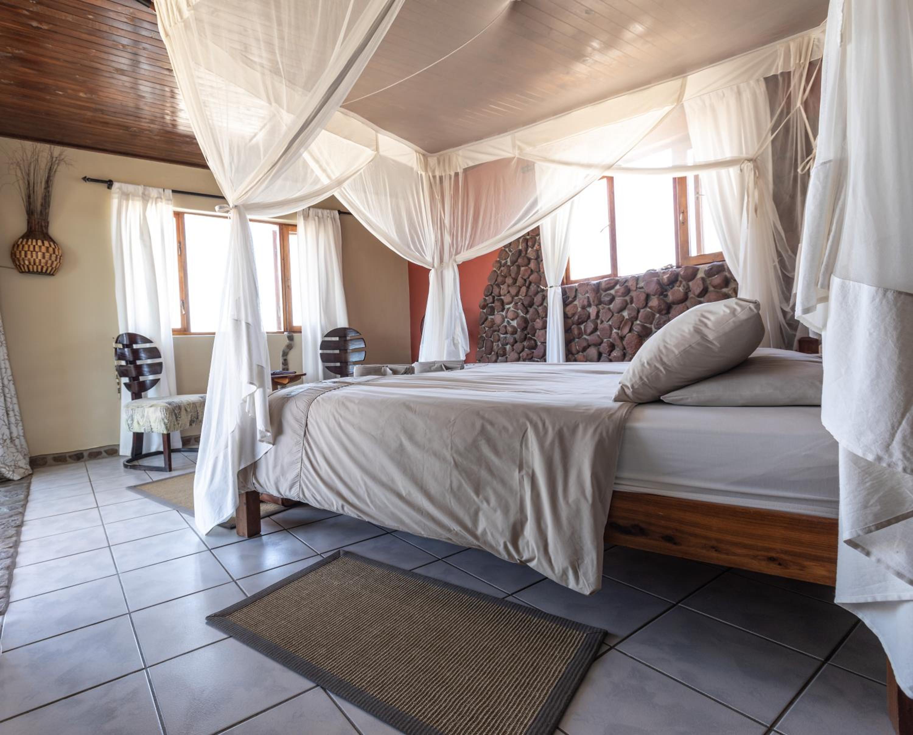 Double or Twin Room with Bathroom