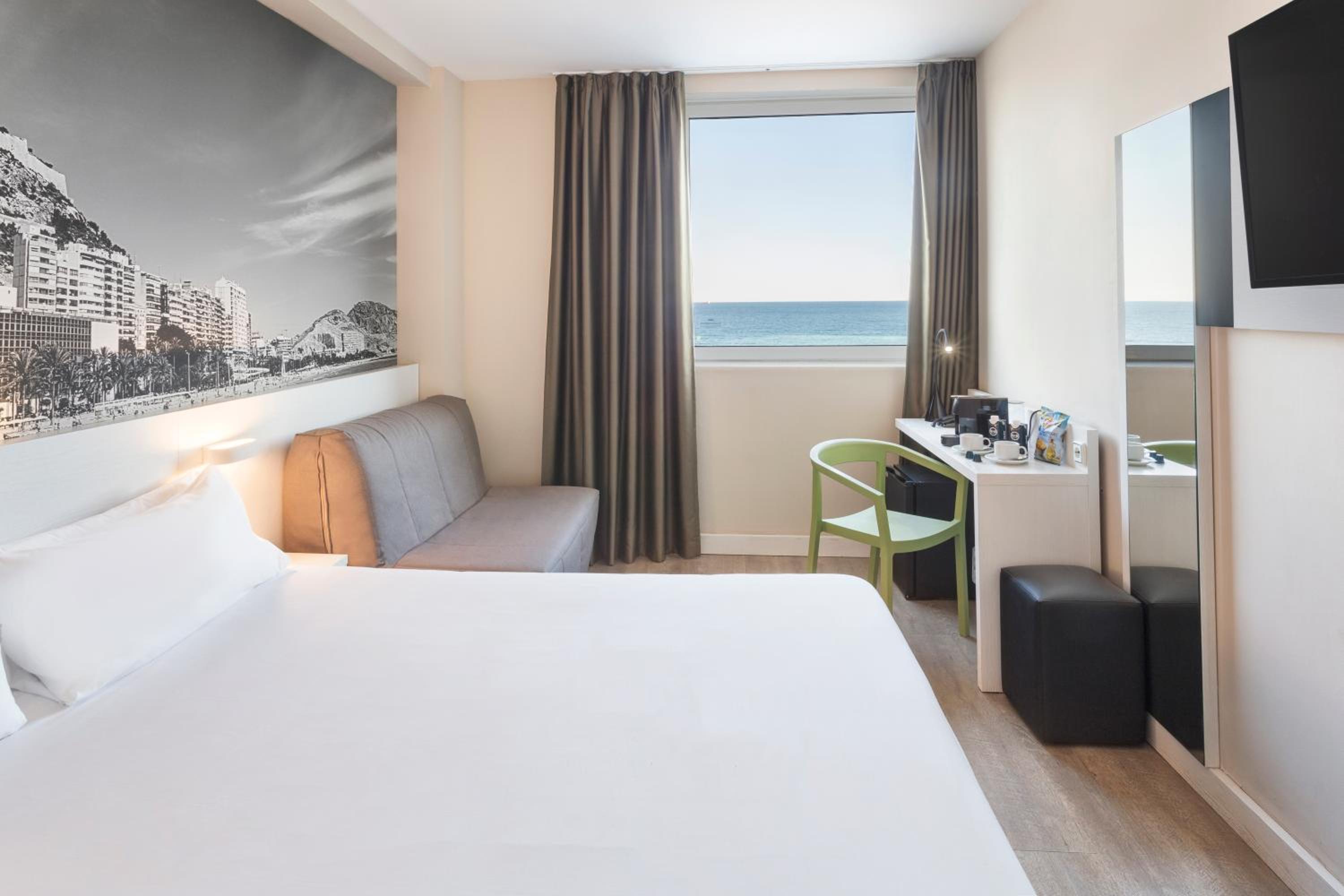 Superior Double Room - Photo 8